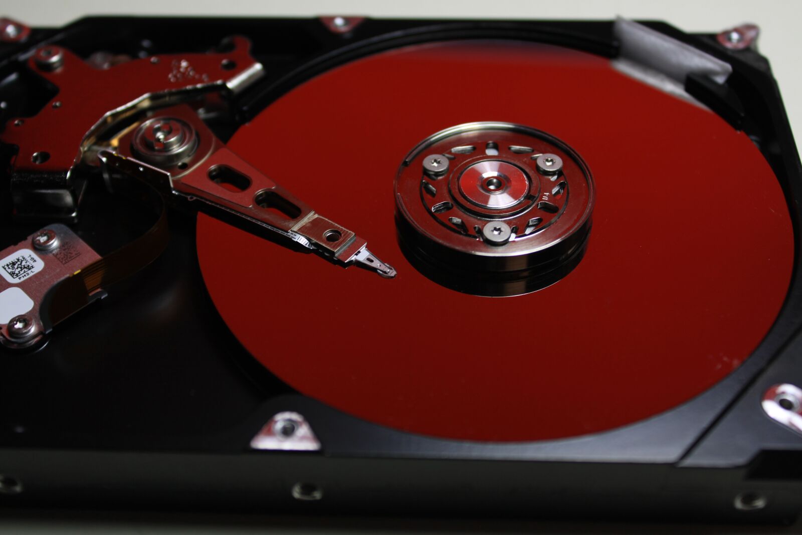 Canon EOS 50D sample photo. Hdd, hard disk, disk photography