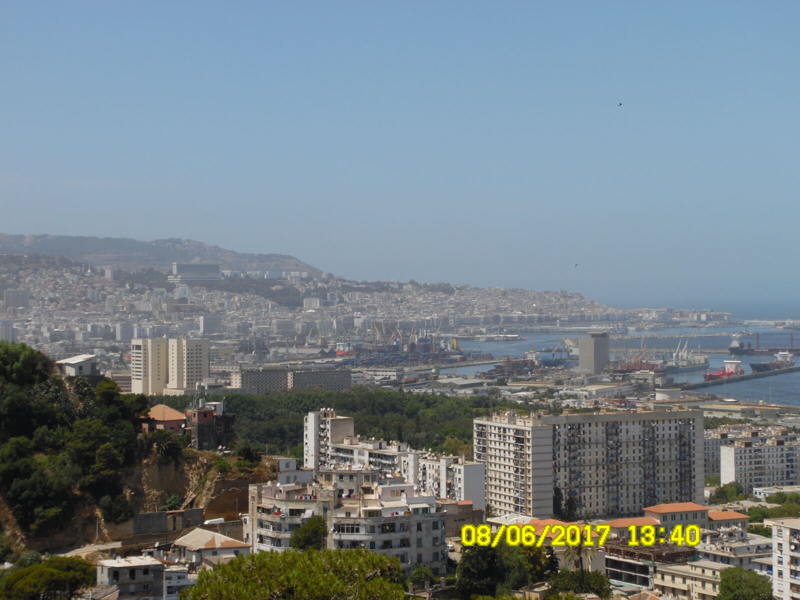 Samsung WB1100F/WB1101F/WB1102F sample photo