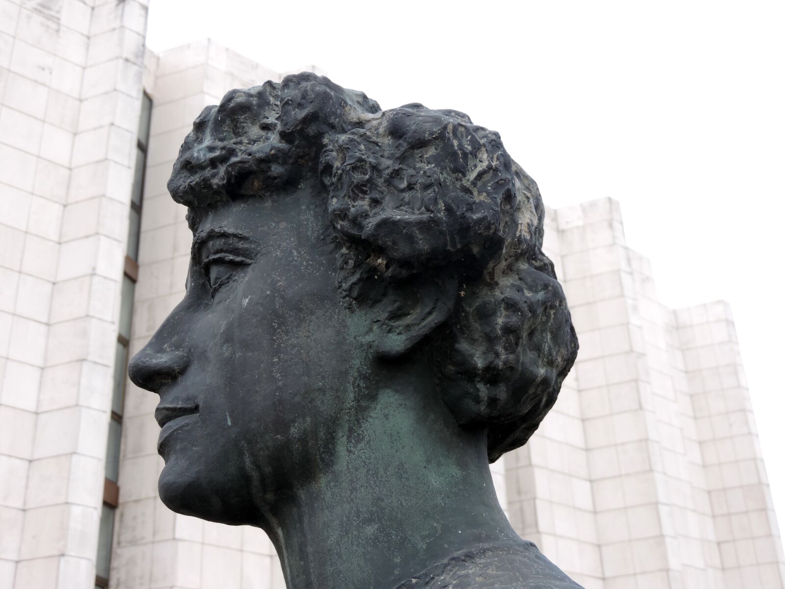Nikon Coolpix P520 sample photo. Statue, art, sculpture, bust photography