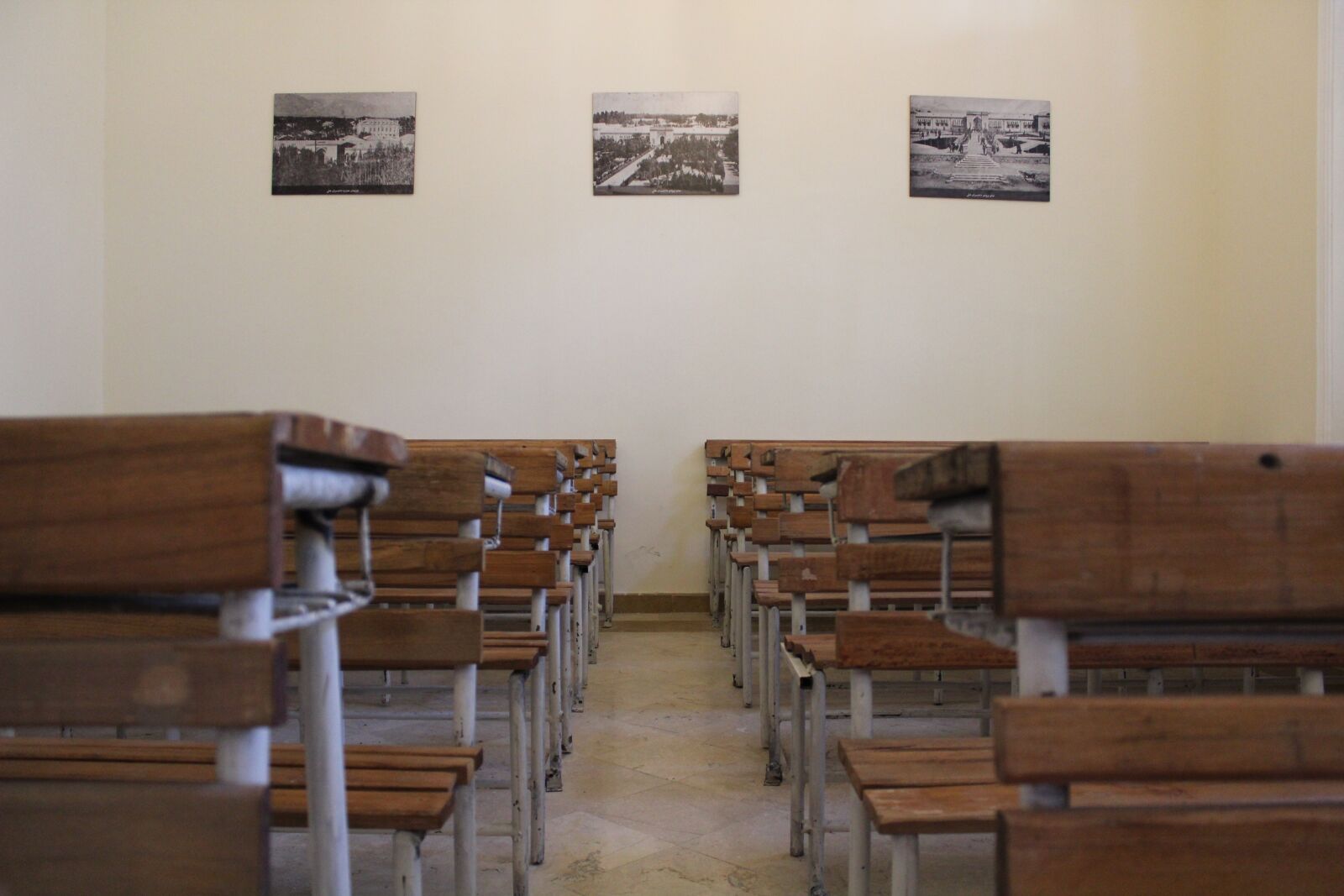 Canon EOS 1300D (EOS Rebel T6 / EOS Kiss X80) sample photo. Classroom, school, class photography