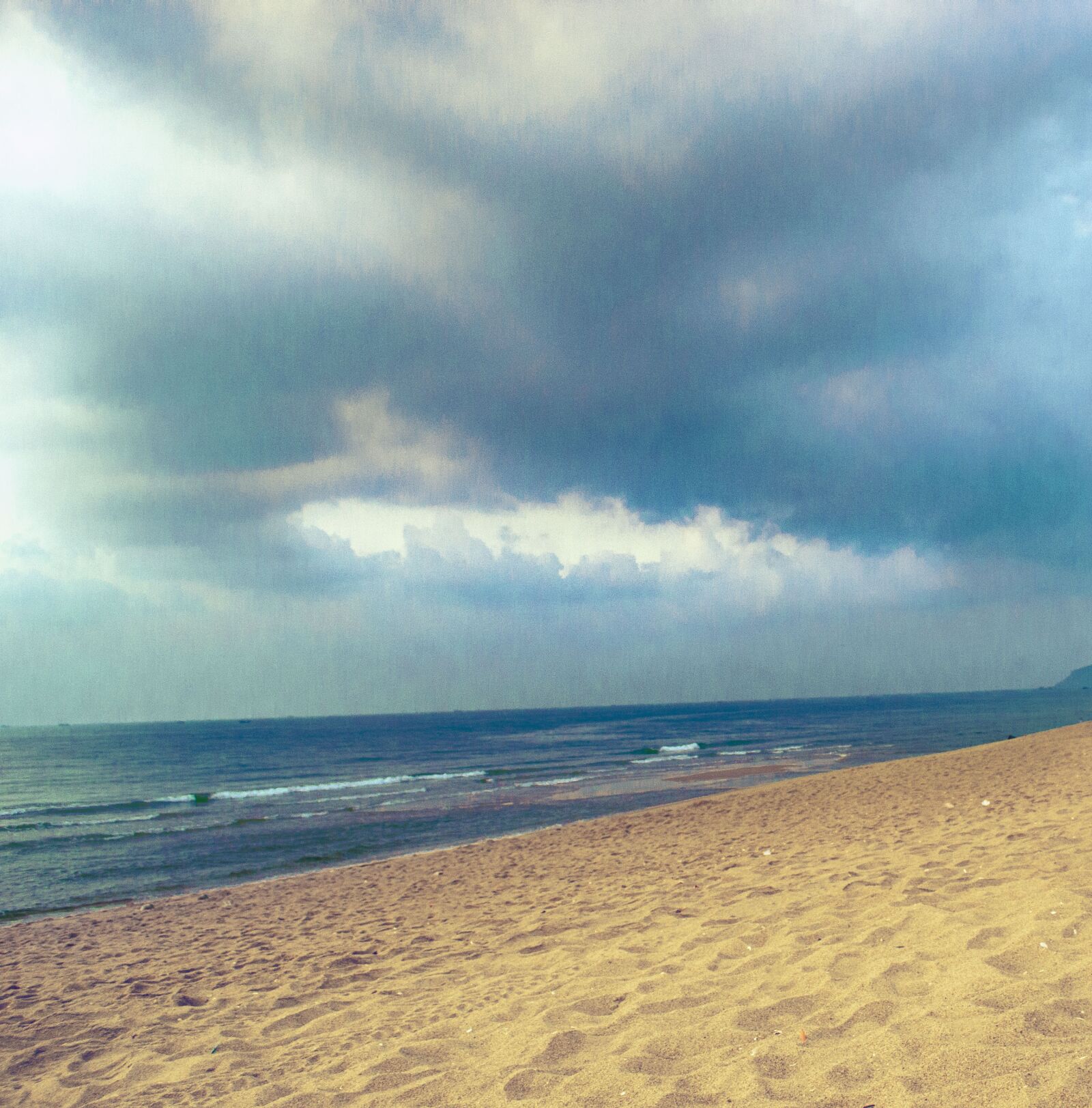 Nikon D3100 sample photo. Beach, sky, the sea photography