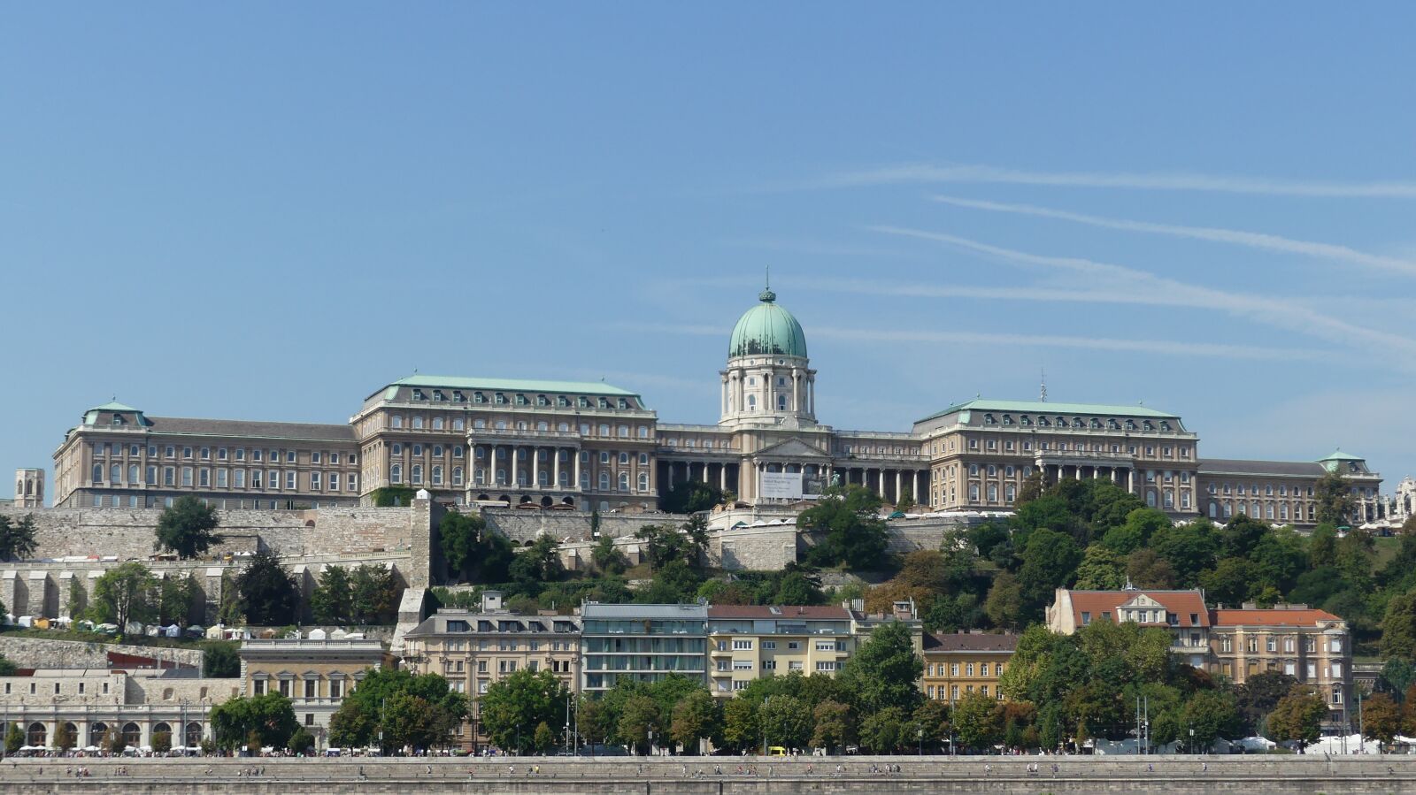 Panasonic Lumix DMC-FZ300 sample photo. Cityscape, budapest, hungary photography