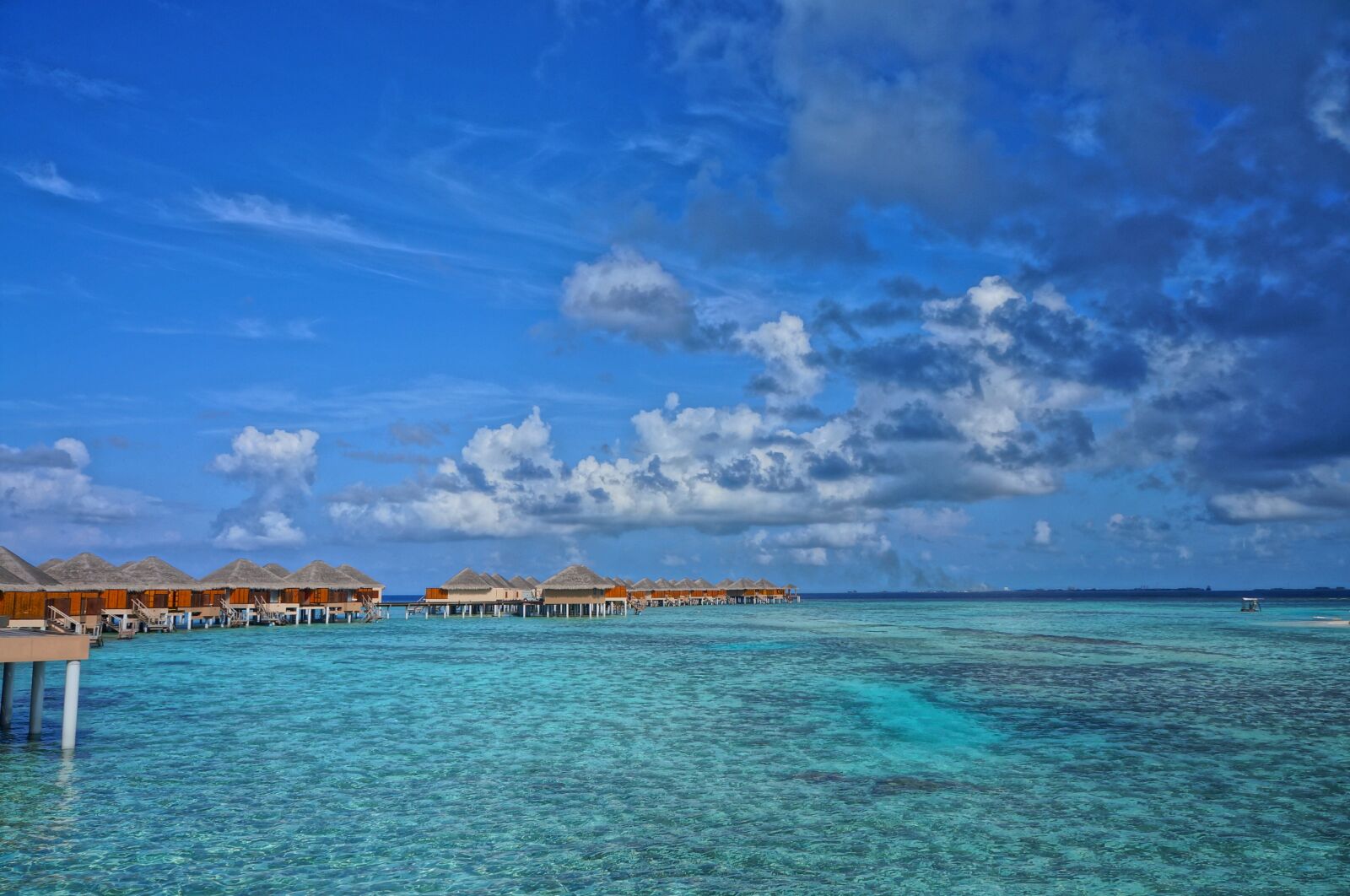 Sony Alpha NEX-5N sample photo. Maldives, badu, water photography