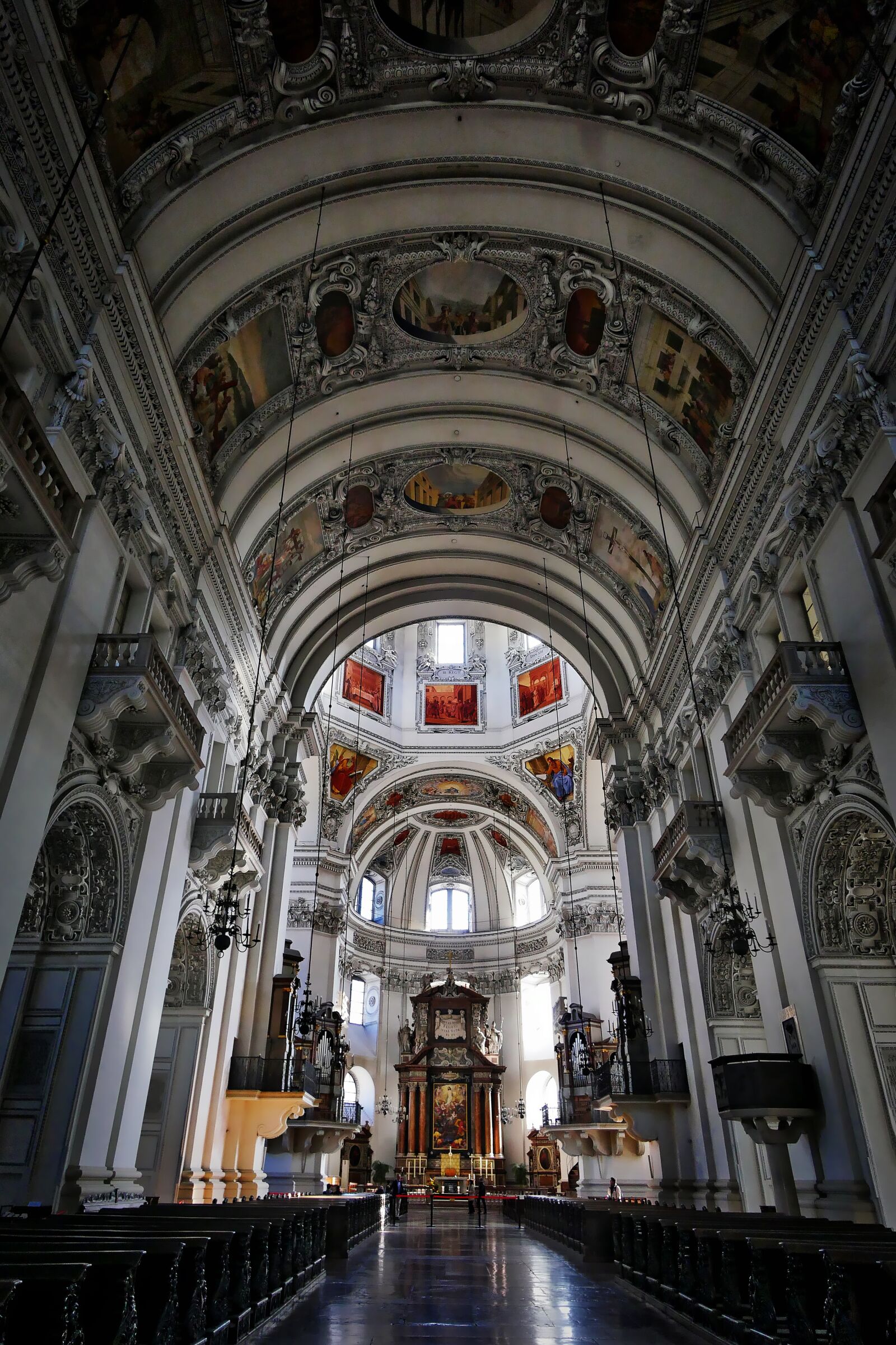 Panasonic Lumix DMC-GX8 sample photo. Salzburg, dom, austria photography