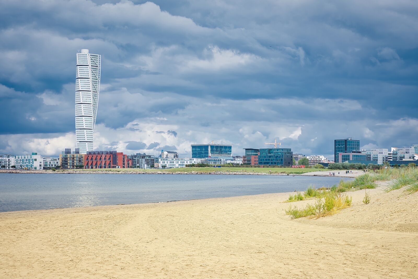 Nikon D3400 sample photo. Malmo, turning torso, ribersborg photography