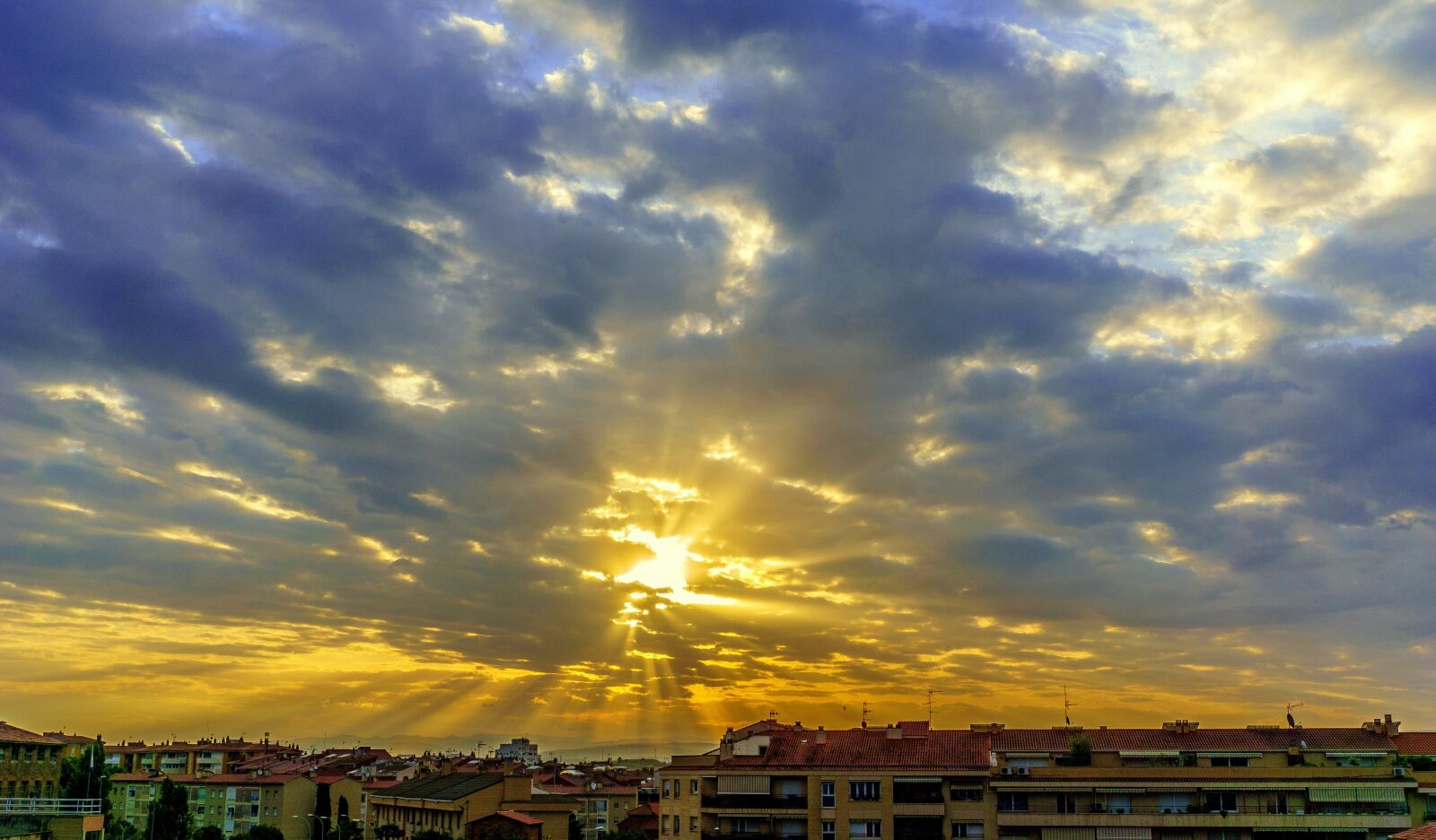 Sony a6000 sample photo. Nature, landscapes, manresa photography