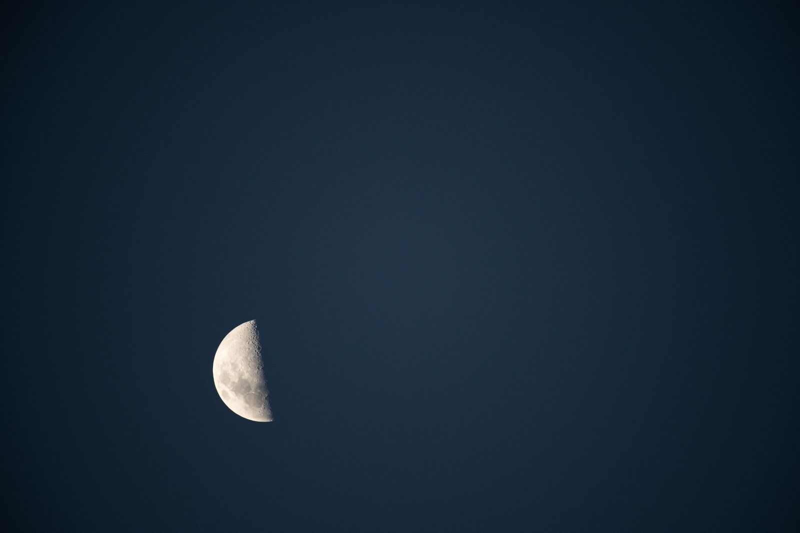 Nikon D850 sample photo. Moon, lunar, moonlight photography