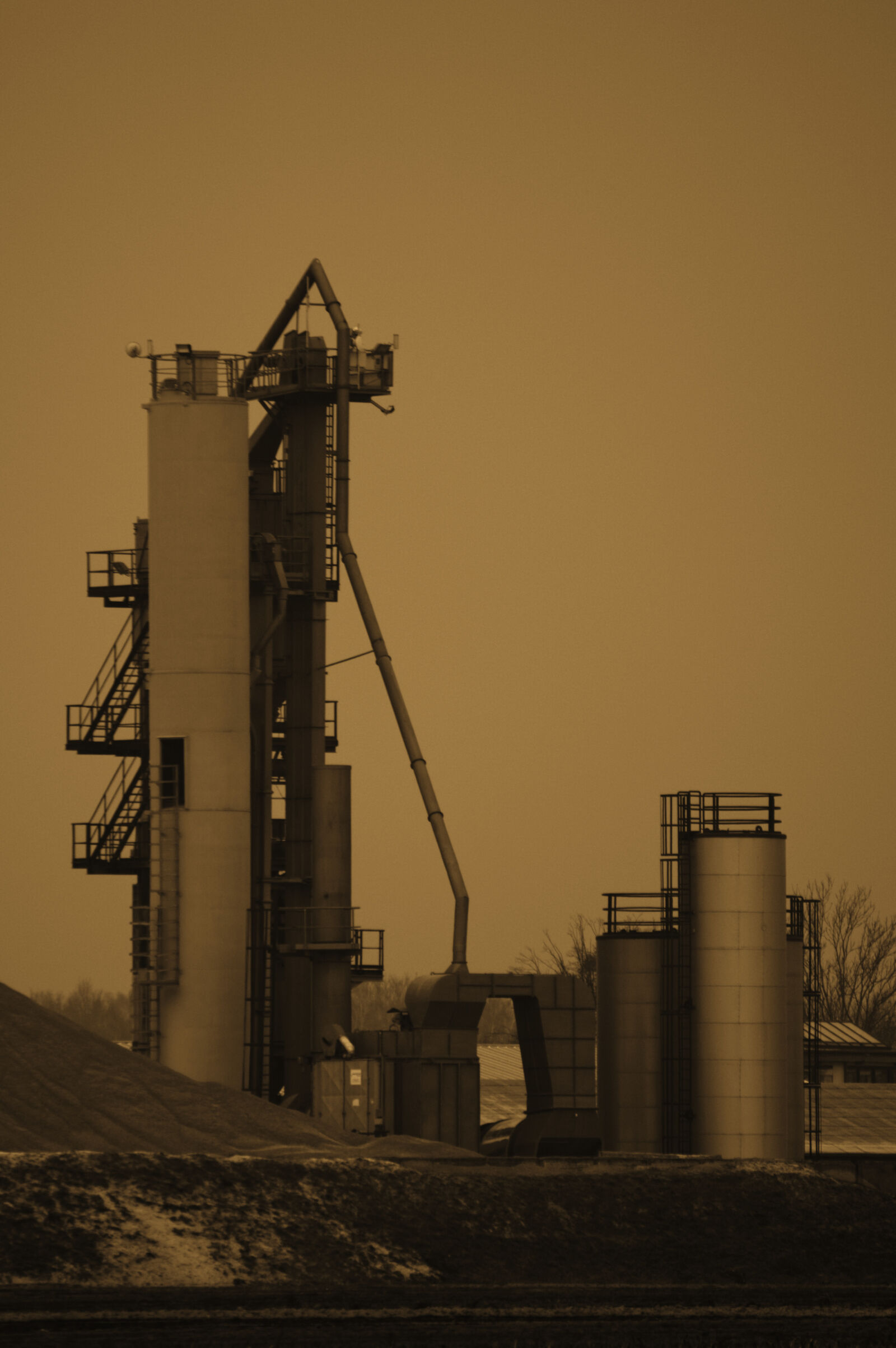 Nikon D3200 sample photo. Industrial photography