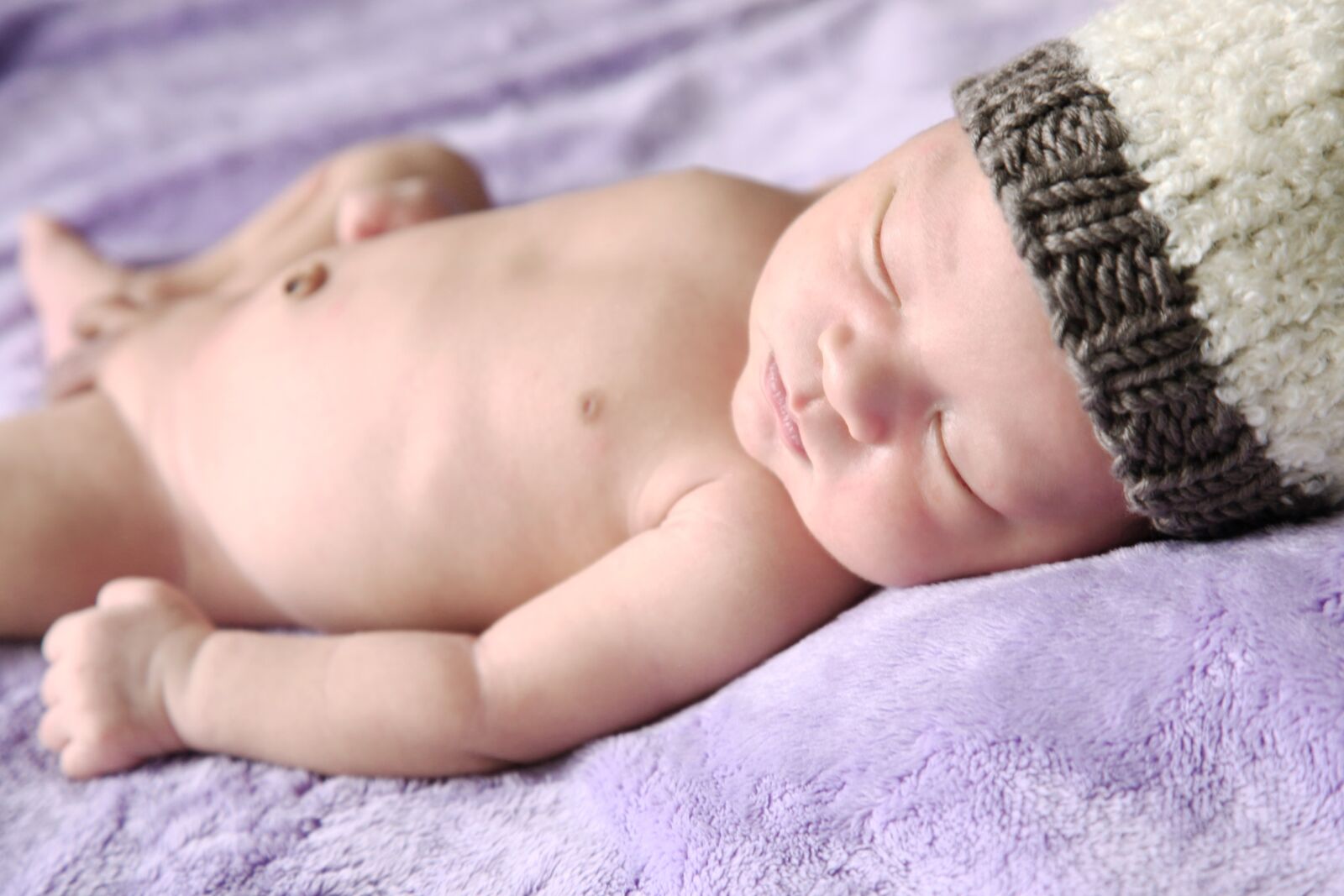 Canon EOS 5D Mark II sample photo. Baby, baby vietnam, baby photography