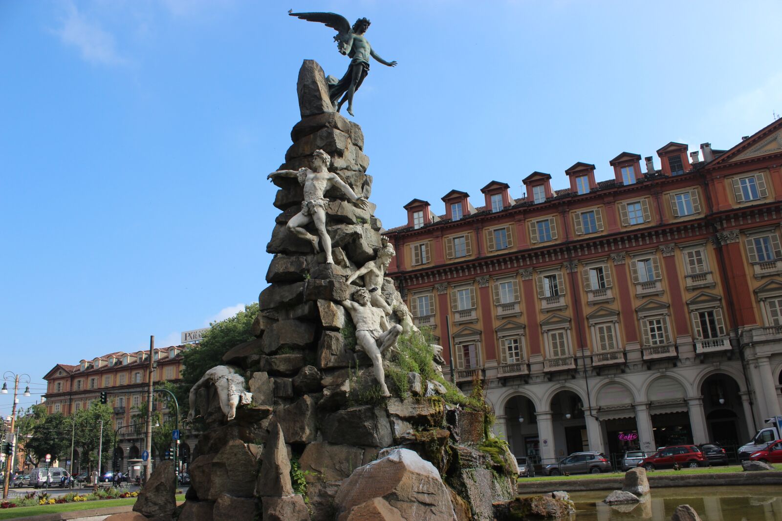 Canon EOS 600D (Rebel EOS T3i / EOS Kiss X5) sample photo. Torino, turin, fountain frejus photography