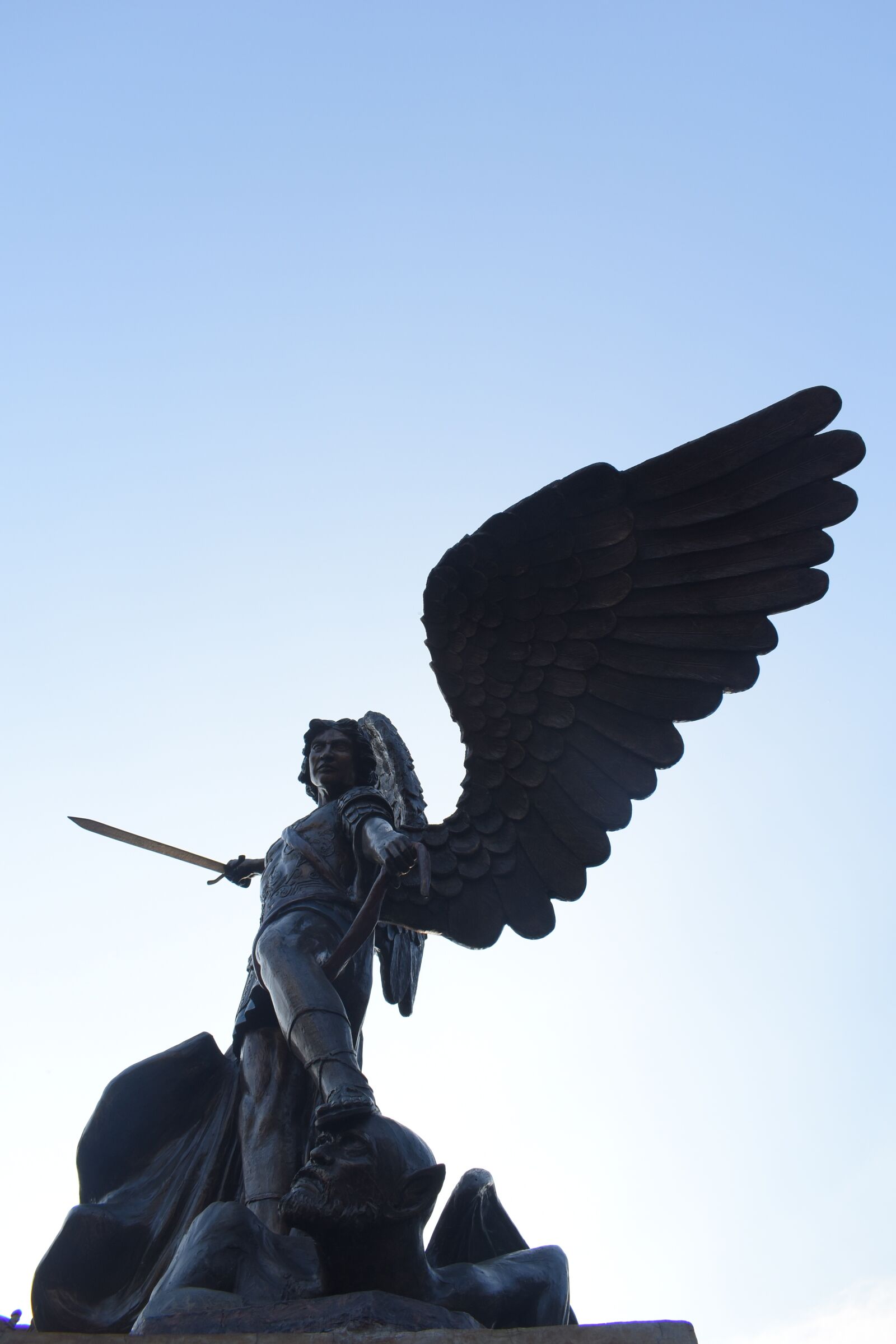 Nikon D5600 sample photo. Sky, statue, silhouette photography