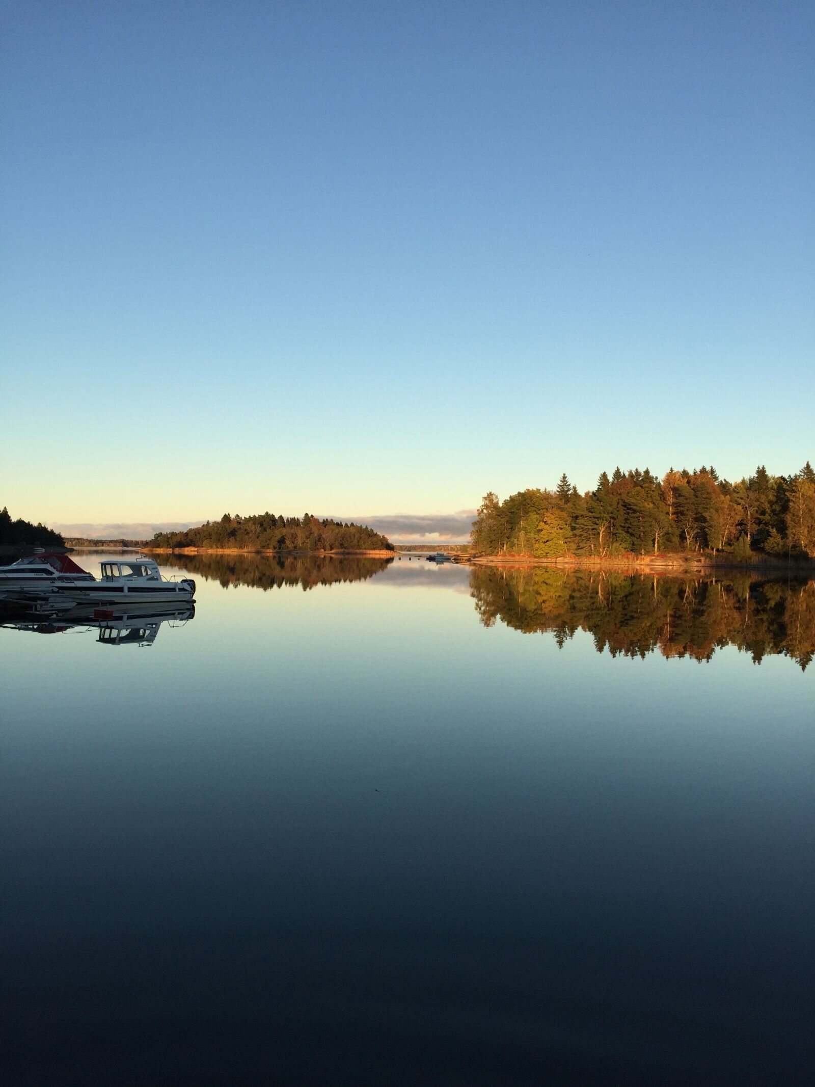 Apple iPhone 6 sample photo. Archipelago, autumn, late summer photography