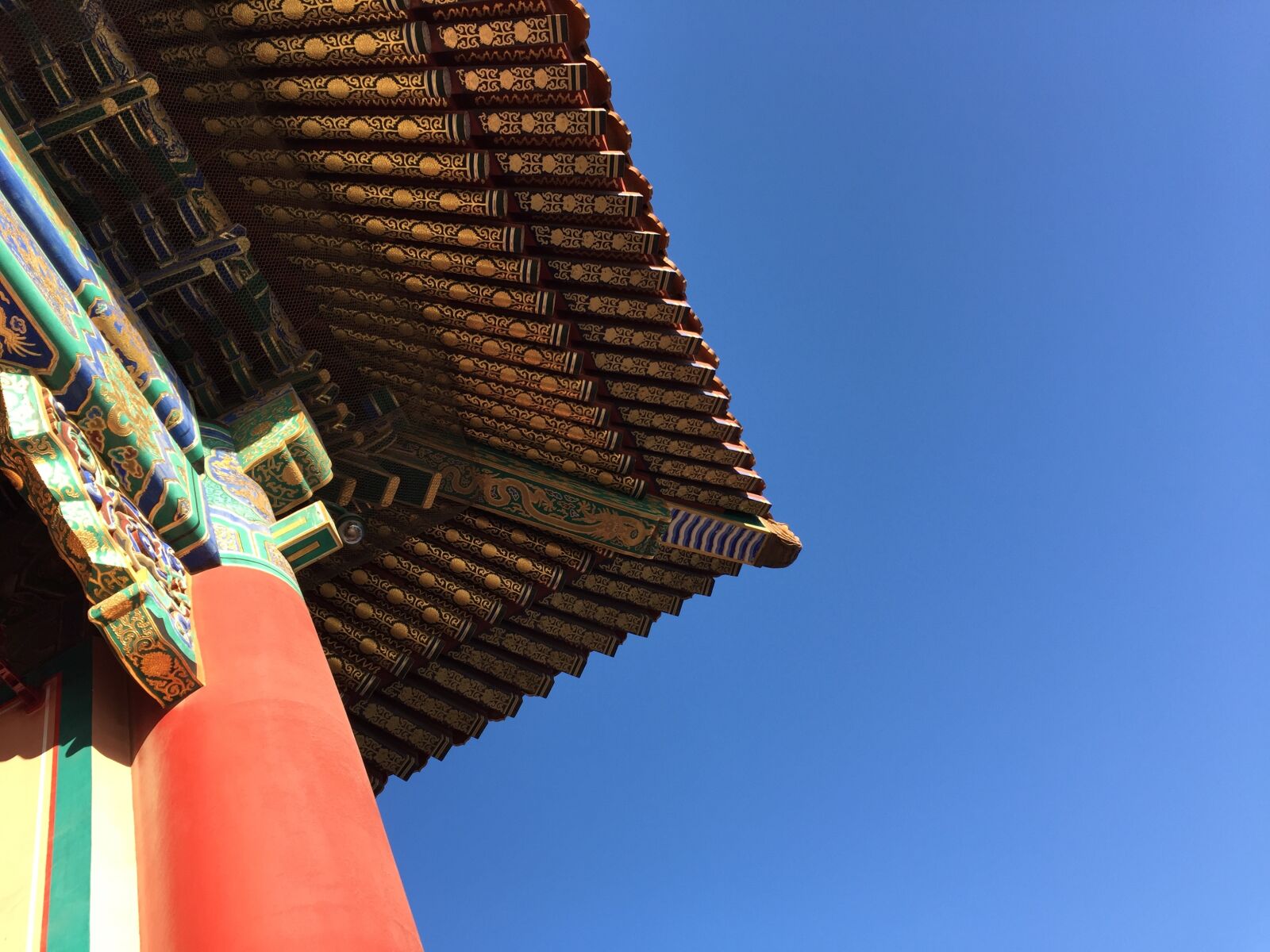 iPhone 6 Plus back camera 4.15mm f/2.2 sample photo. Beijing, the national palace photography