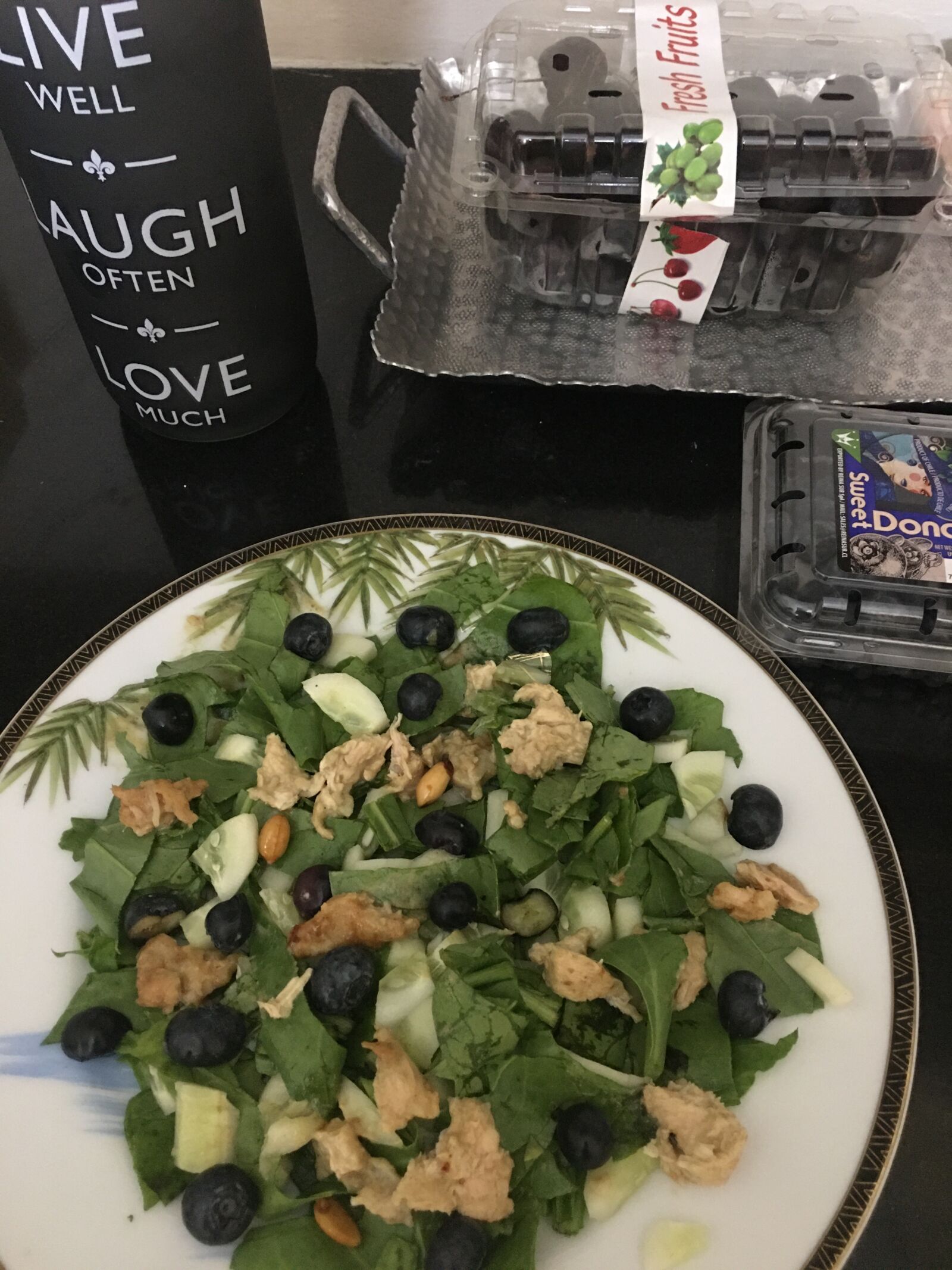 iPhone 6s Plus back camera 4.15mm f/2.2 sample photo. Salad, greens, vegetables photography