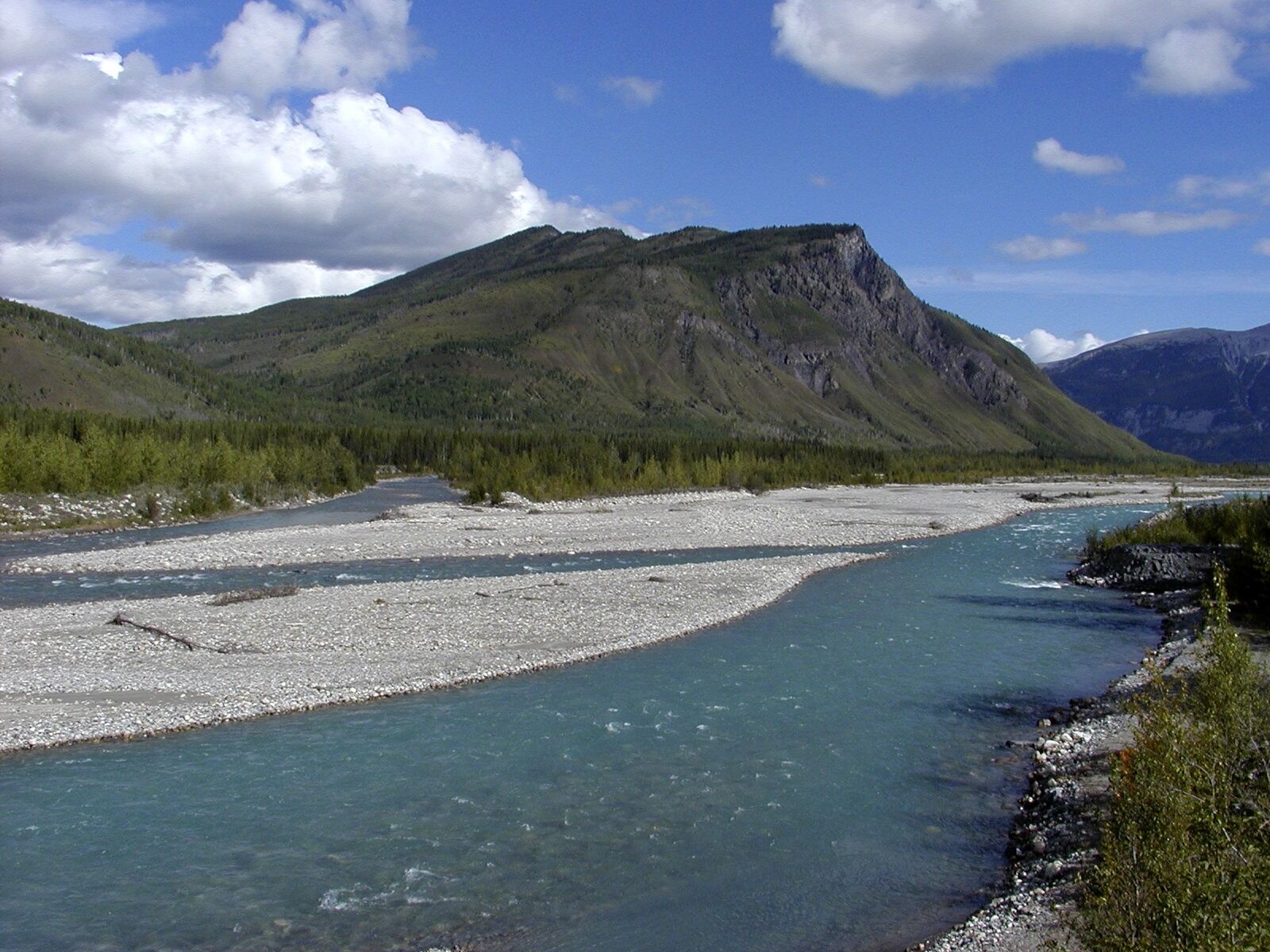 Olympus C2100UZ sample photo. River, mountains, landscape photography