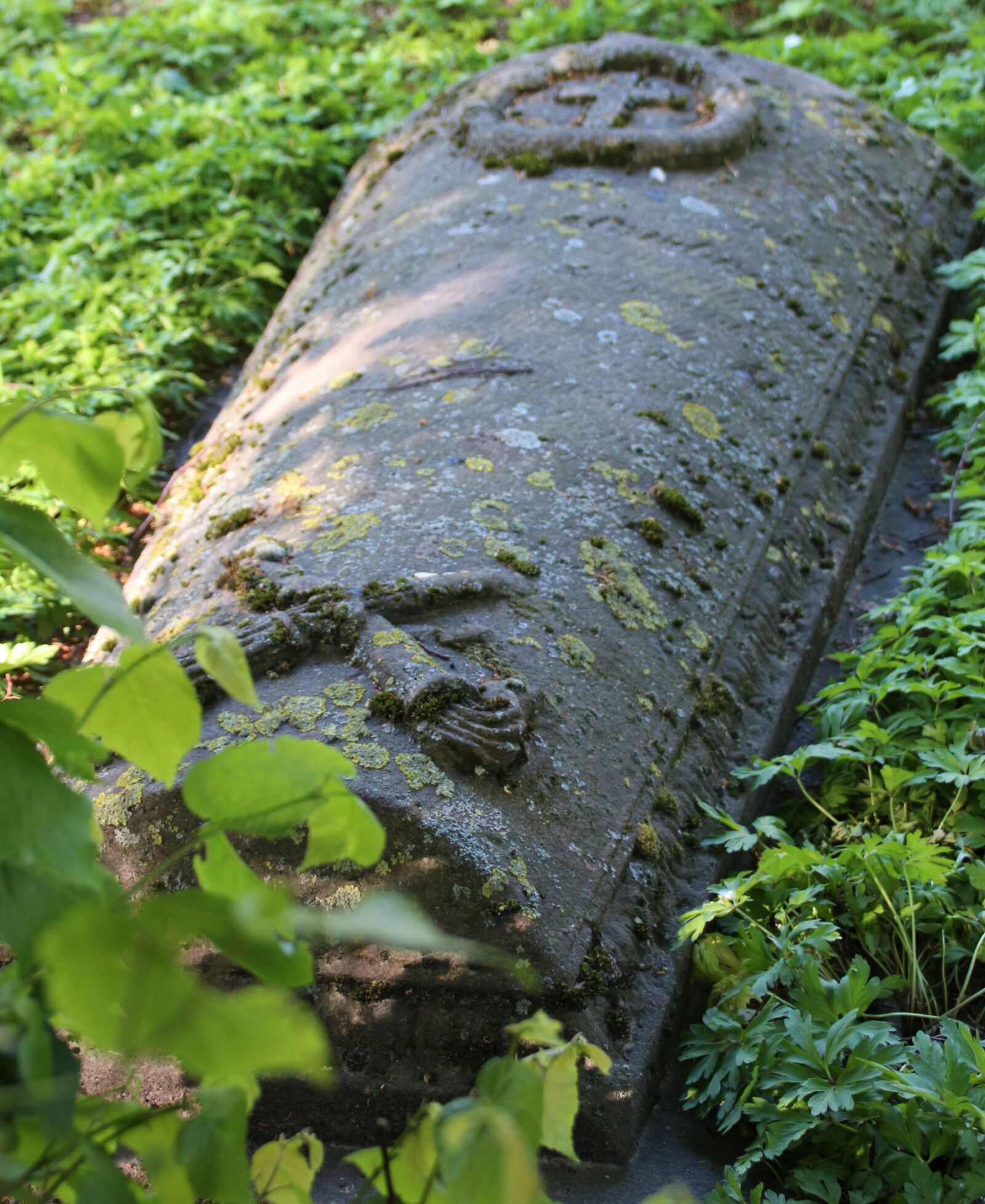 Canon EOS 700D (EOS Rebel T5i / EOS Kiss X7i) sample photo. Statue, art, sculpture photography