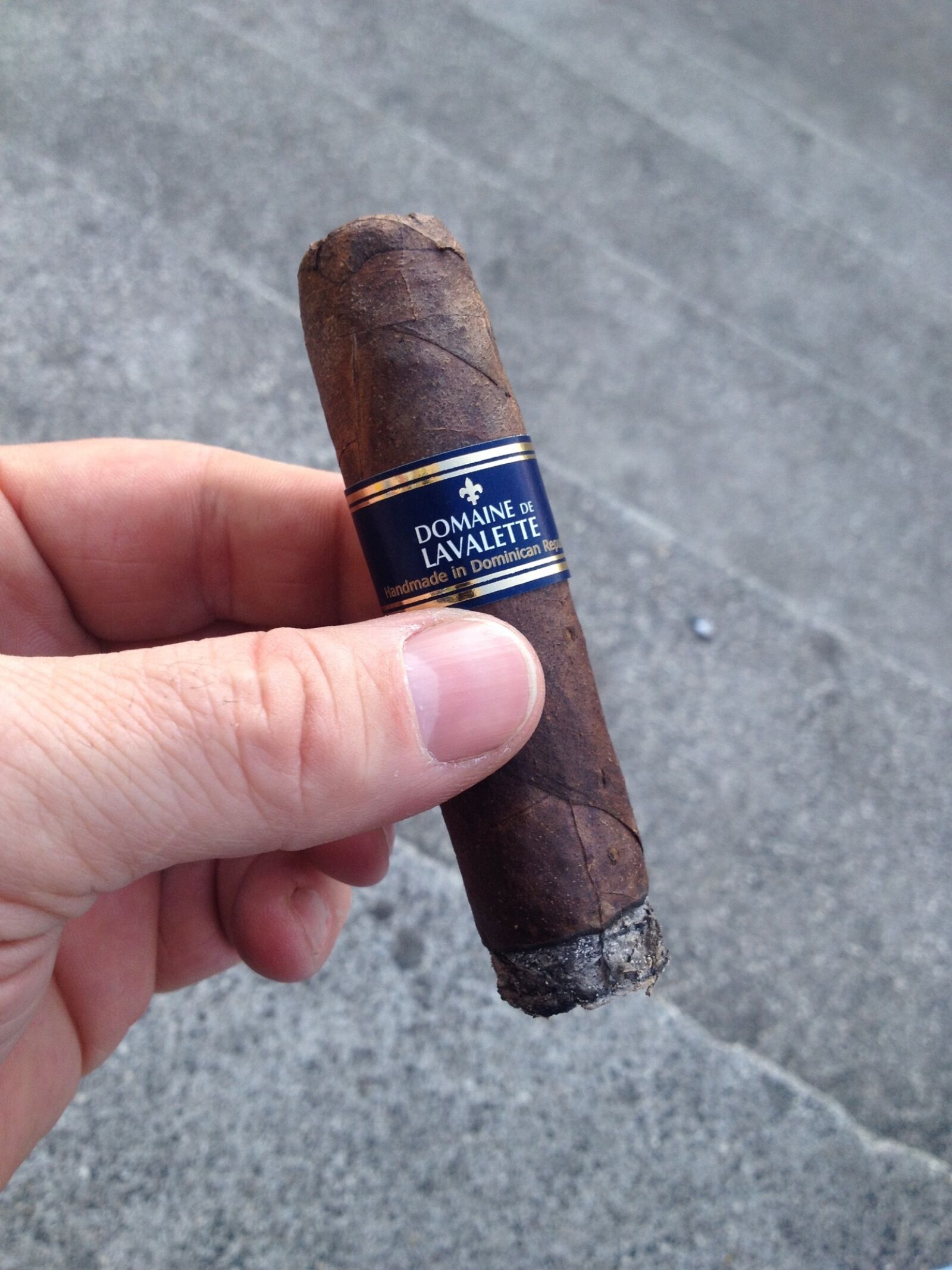 iPhone 4S back camera 4.28mm f/2.4 sample photo. Cigar, smoking, tobacco photography