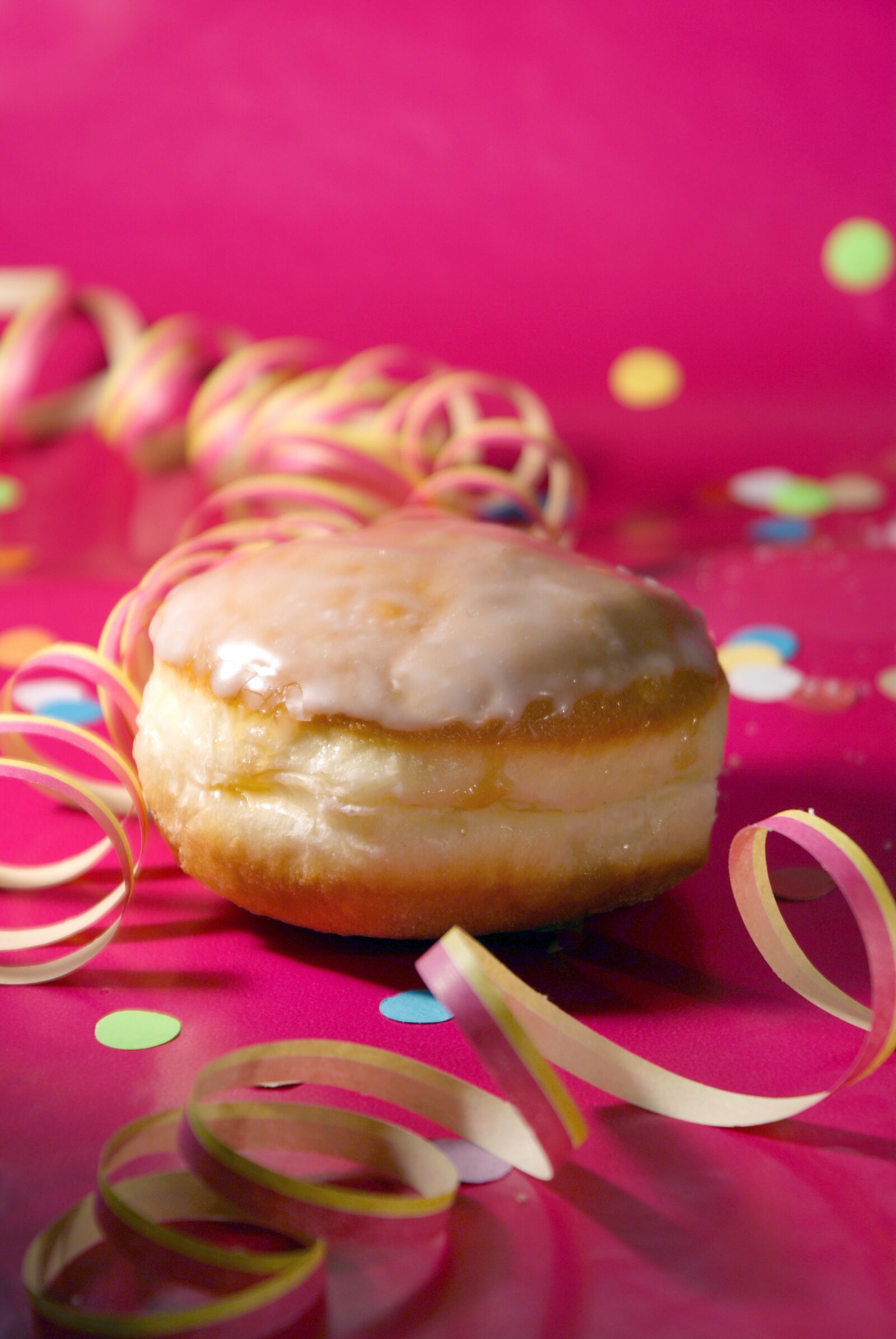 Sony Alpha DSLR-A300 sample photo. Carnival, berlin, donut photography