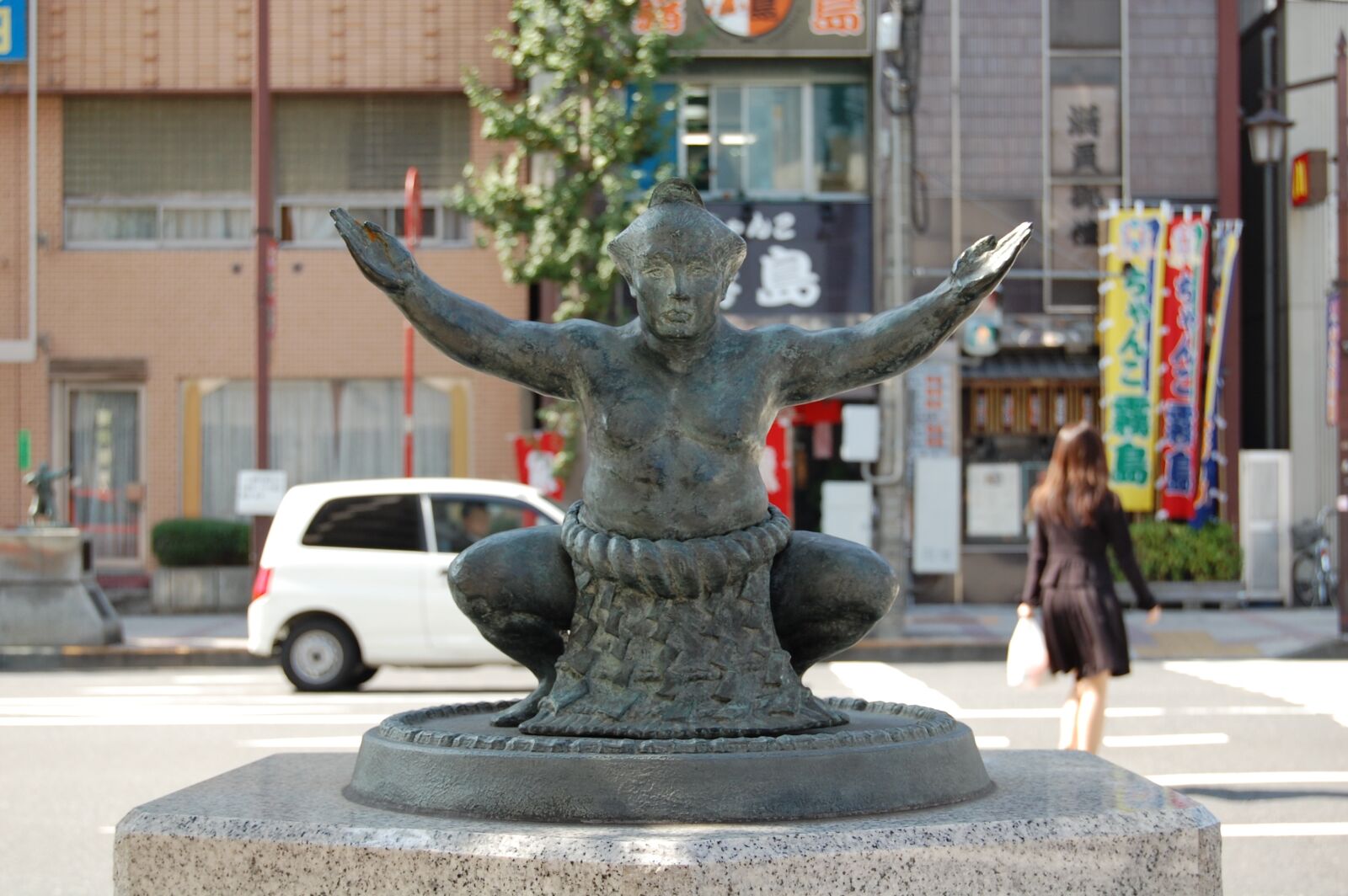 Nikon D40 sample photo. Sumo, fighter, sculpture photography