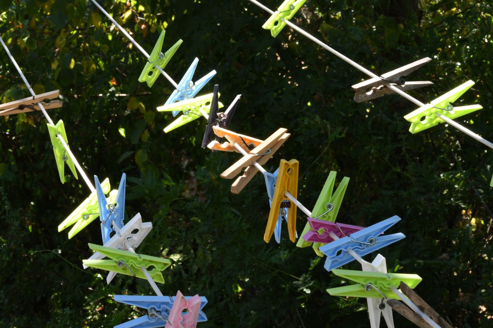 Nikon D7500 sample photo. Color, clothespins, pliers photography