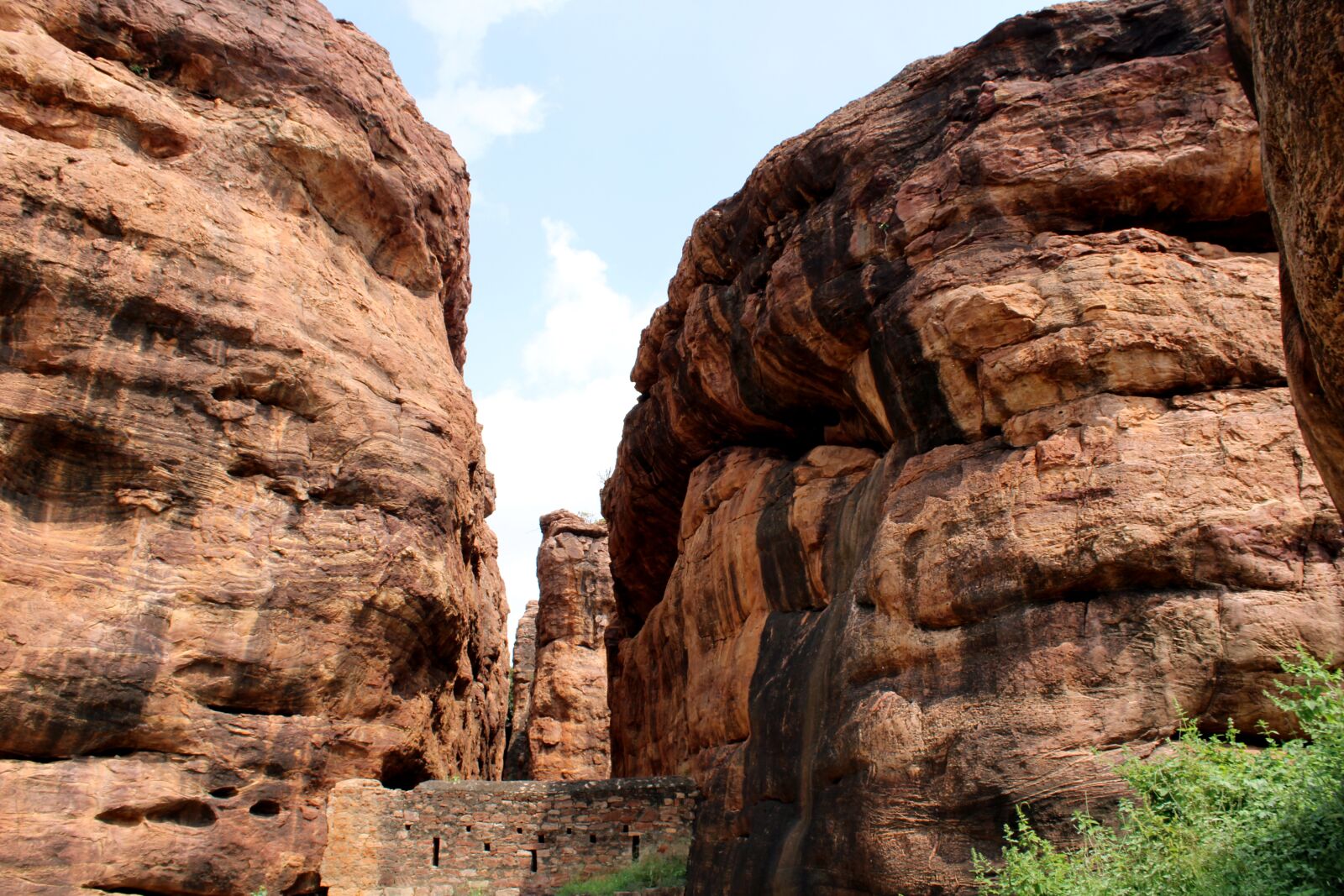 Canon EOS 2000D (EOS Rebel T7 / EOS Kiss X90 / EOS 1500D) sample photo. Badami rock hill, badami photography