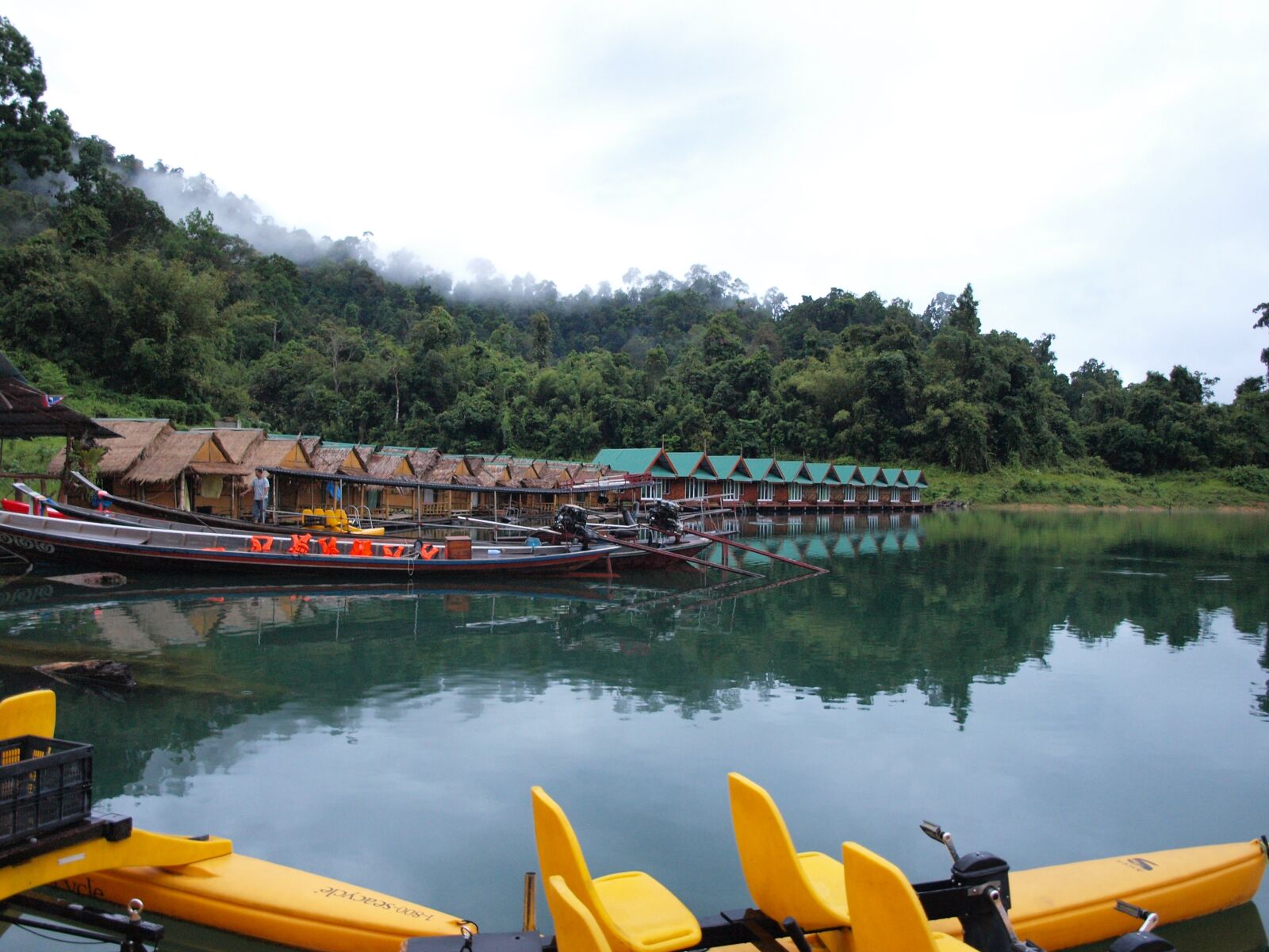 Olympus E-420 (EVOLT E-420) sample photo. Khao sok, national park photography