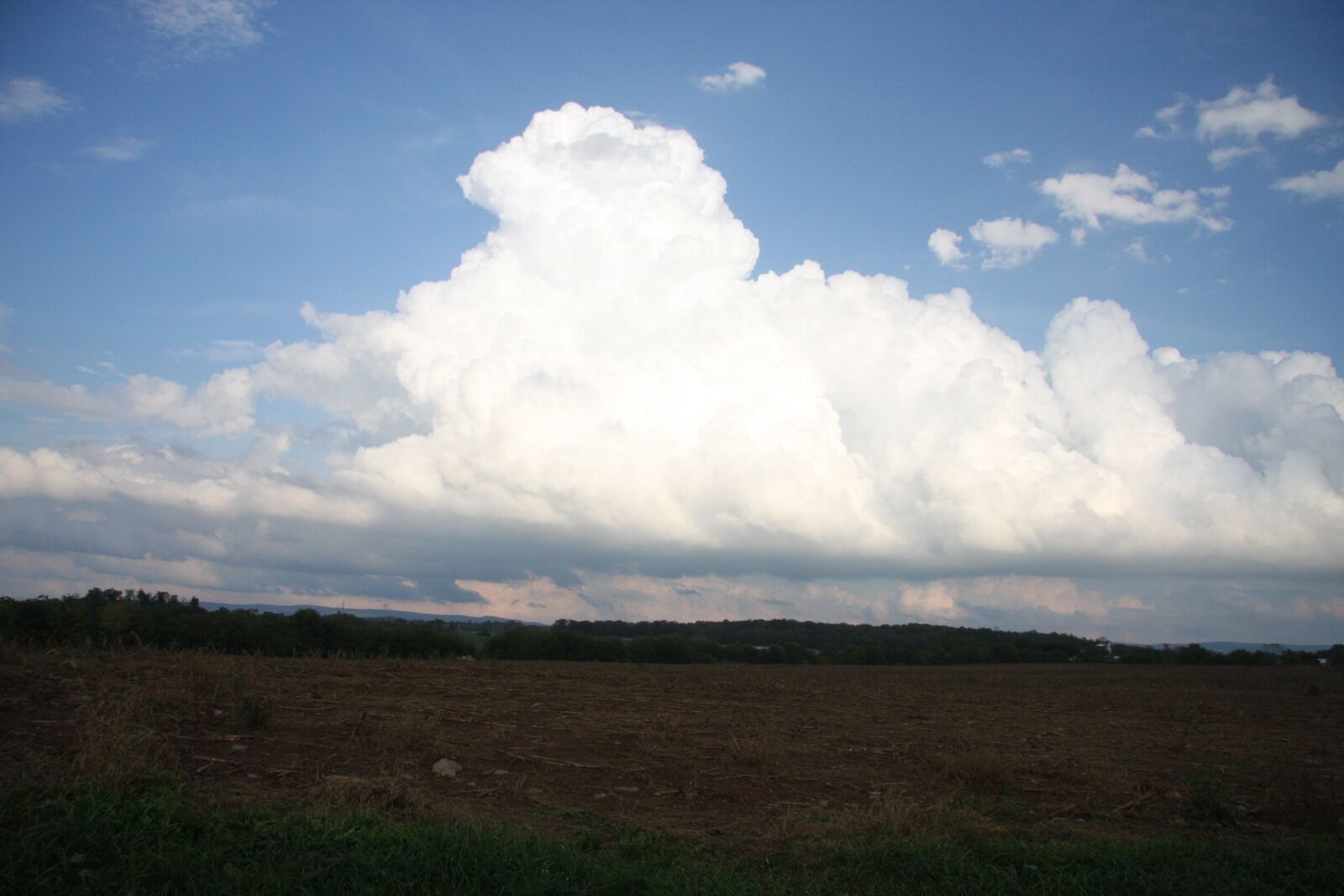 Canon EOS 40D sample photo. Clouds, storm, sky photography