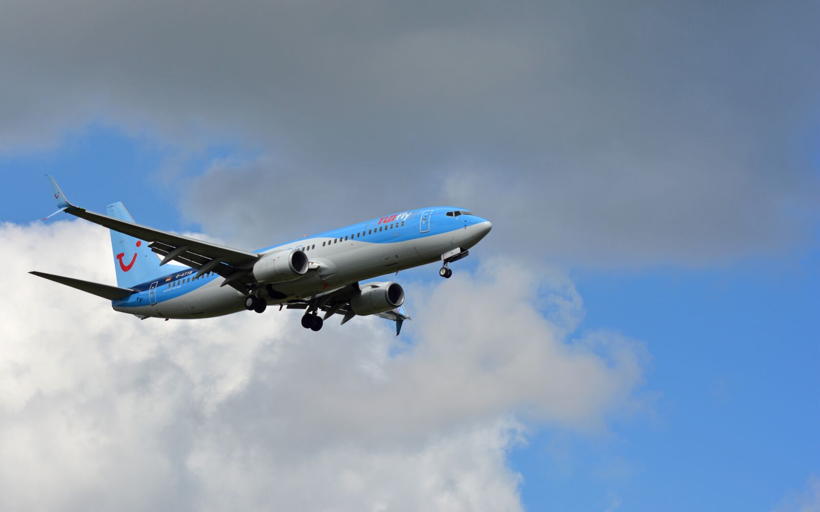 Nikon D5200 sample photo. Jet, aircraft, passenger machine photography