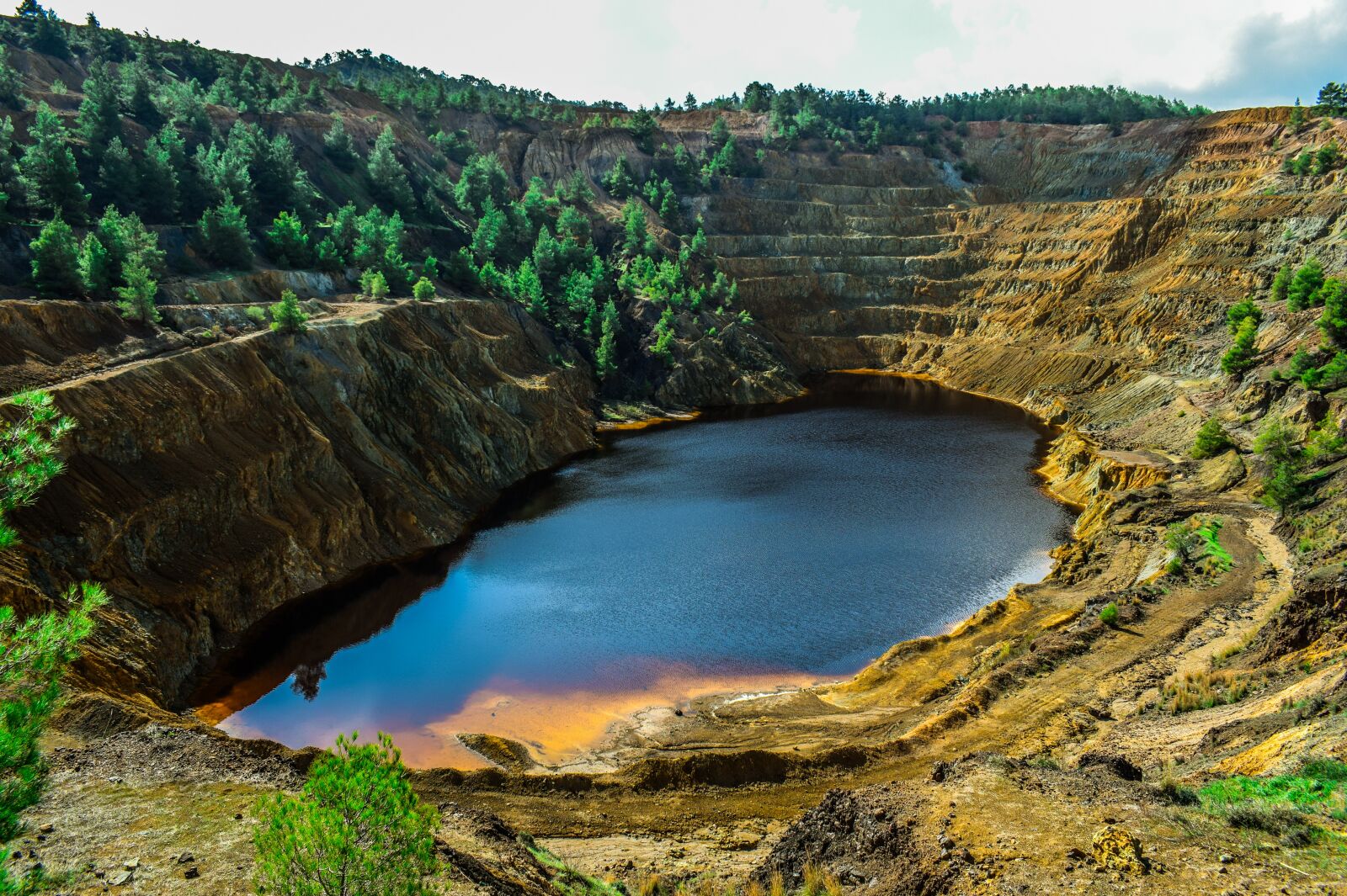 Nikon D3300 sample photo. Acid lake, red, mine photography
