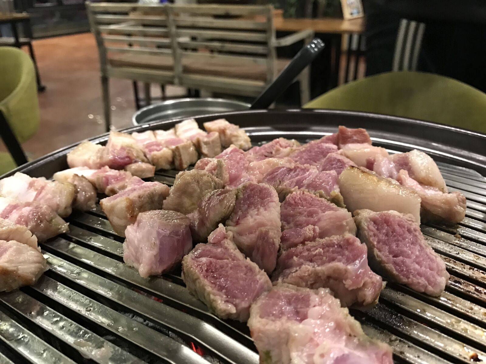 Apple iPhone 7 sample photo. Korean food, barbecue, pork photography