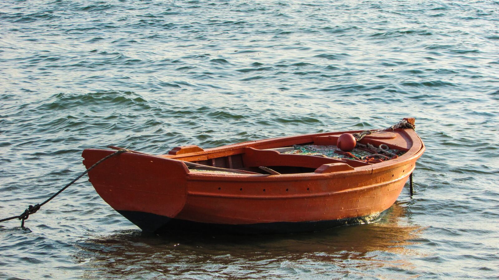 Canon PowerShot SX400 IS sample photo. Boat, sea, summer photography