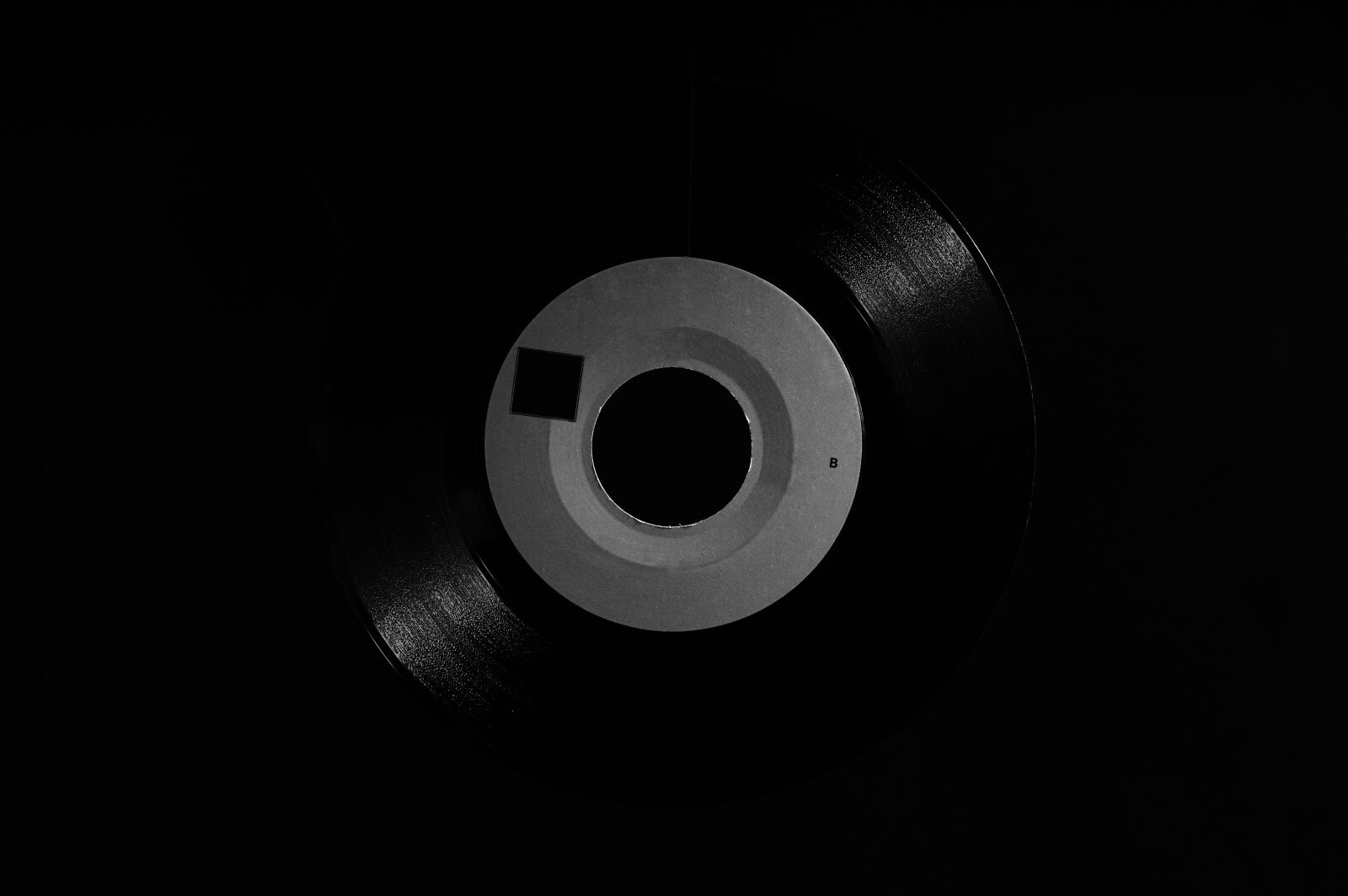 Nikon D3200 sample photo. Music, retro, disk photography