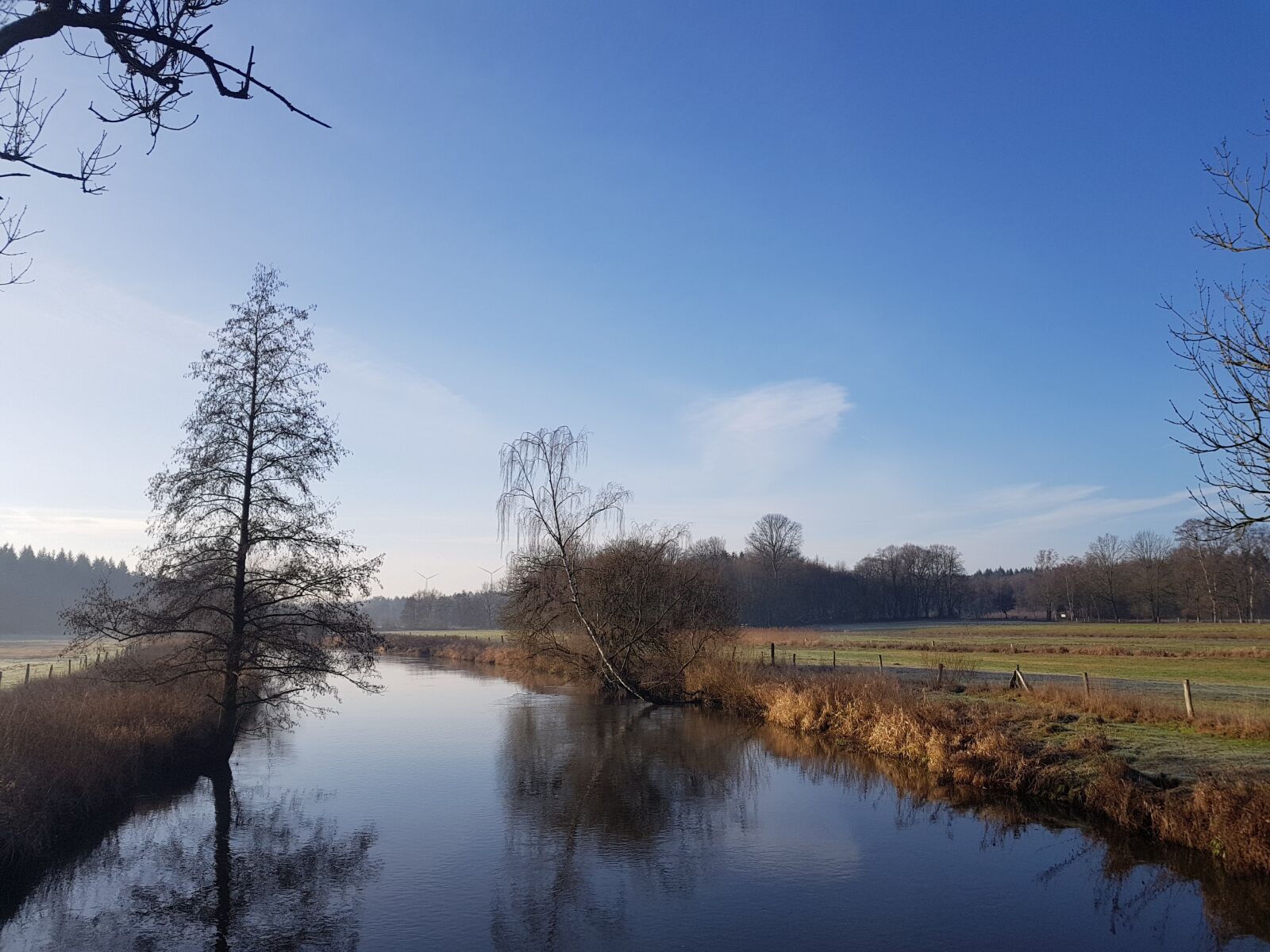 Samsung Galaxy S8+ sample photo. Lüneburg, water, tourism photography