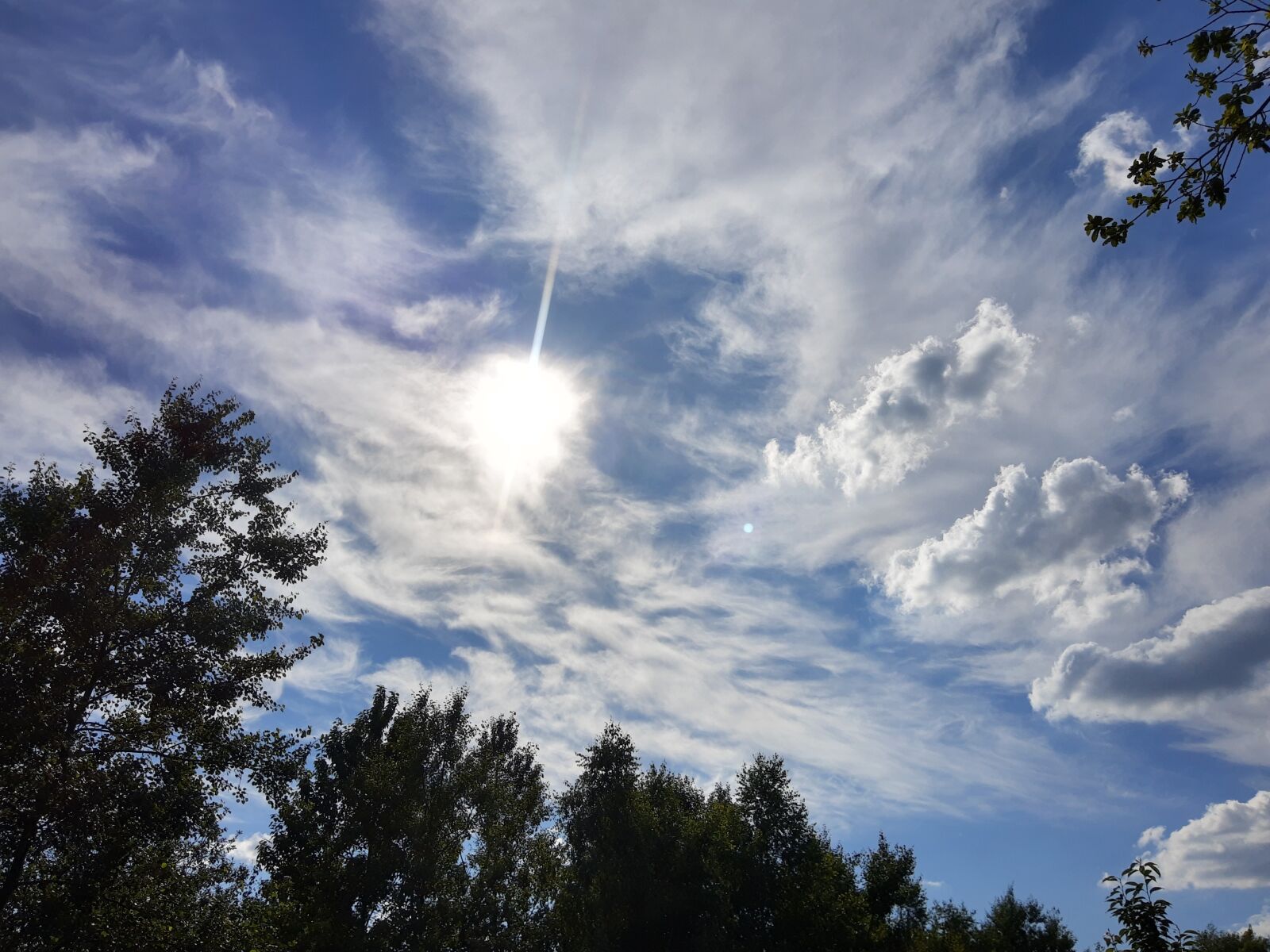 Motorola ONE ACTION sample photo. Sky, clouds, the sun photography