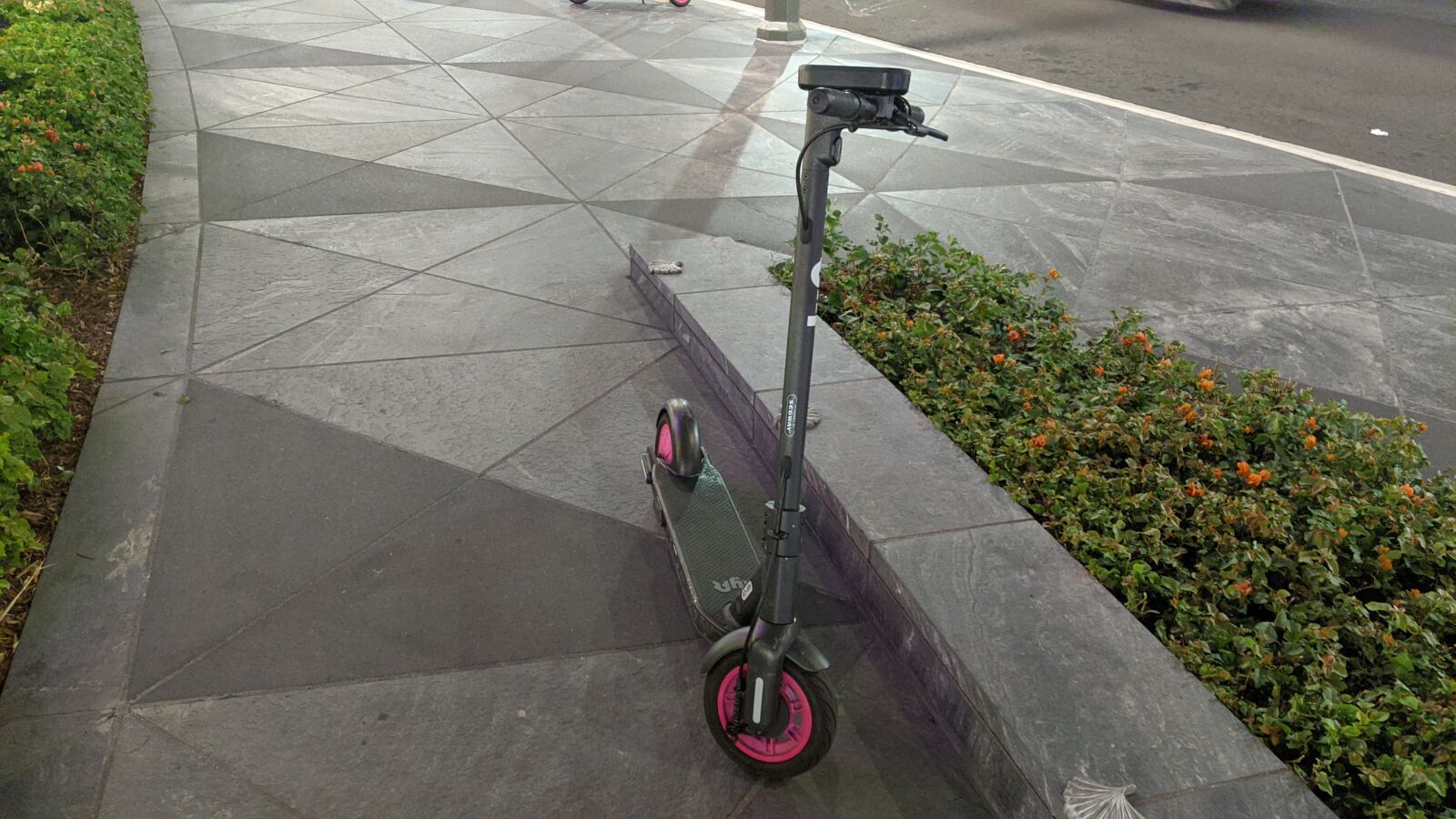 Google Pixel 3 sample photo. Scooter, cement, transportation photography