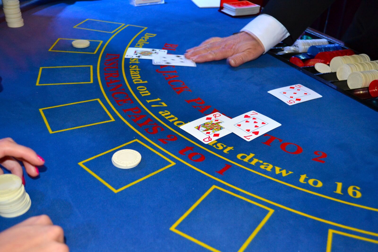 Nikon D3100 sample photo. Cards, dealer, black jack photography