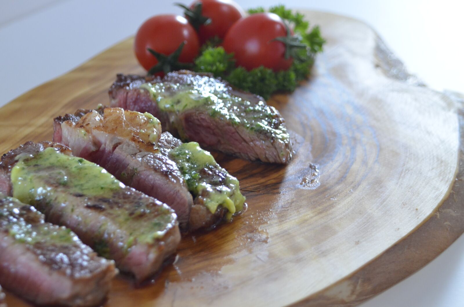 Nikon D7000 sample photo. Steak, herb butter, tasty photography