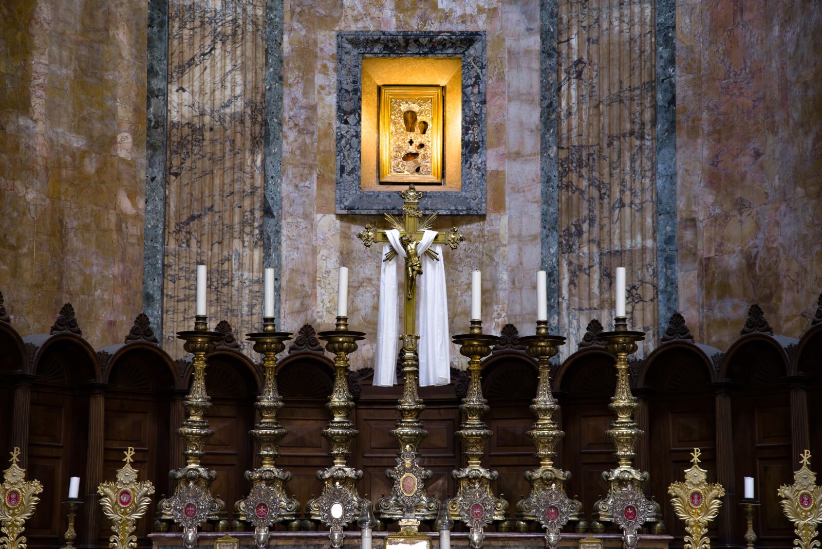 Pentax K-1 Mark II sample photo. Pantheon, rome, altar photography