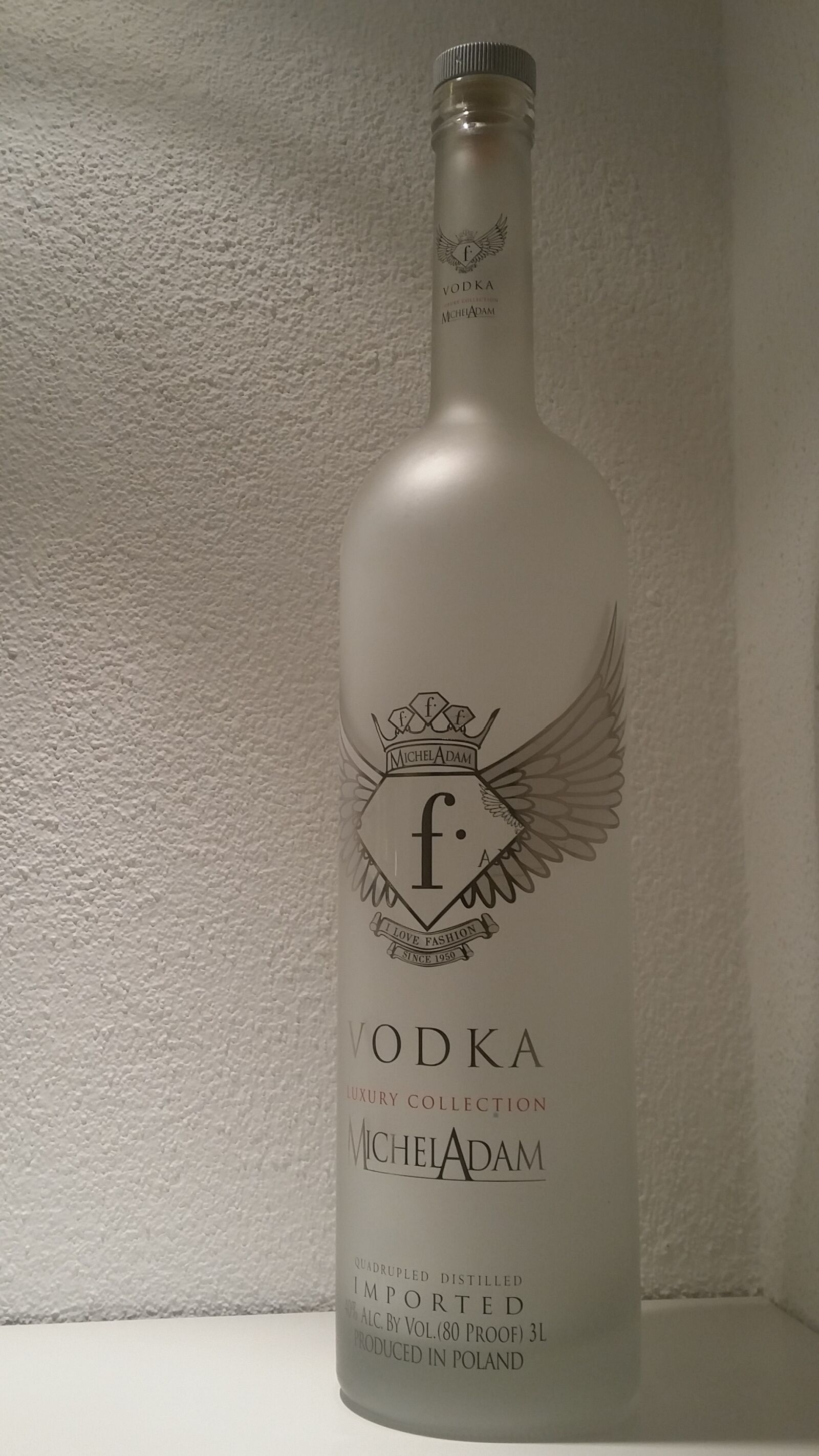 Samsung Galaxy S5 sample photo. Drink, vodka, bottle photography