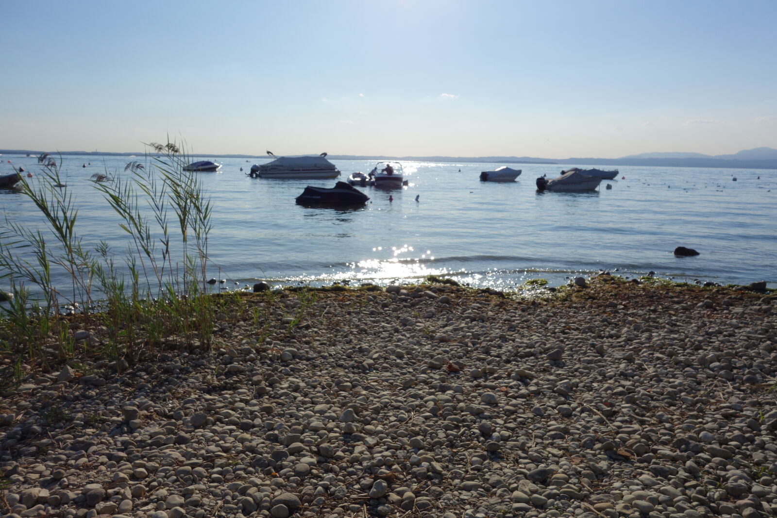 Sony Cyber-shot DSC-RX100 sample photo. Italy, lake, garda, sun photography