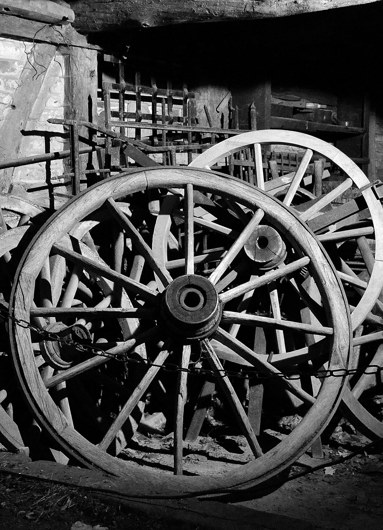 Nikon D5100 sample photo. Wheels, wagon wheel, wooden photography