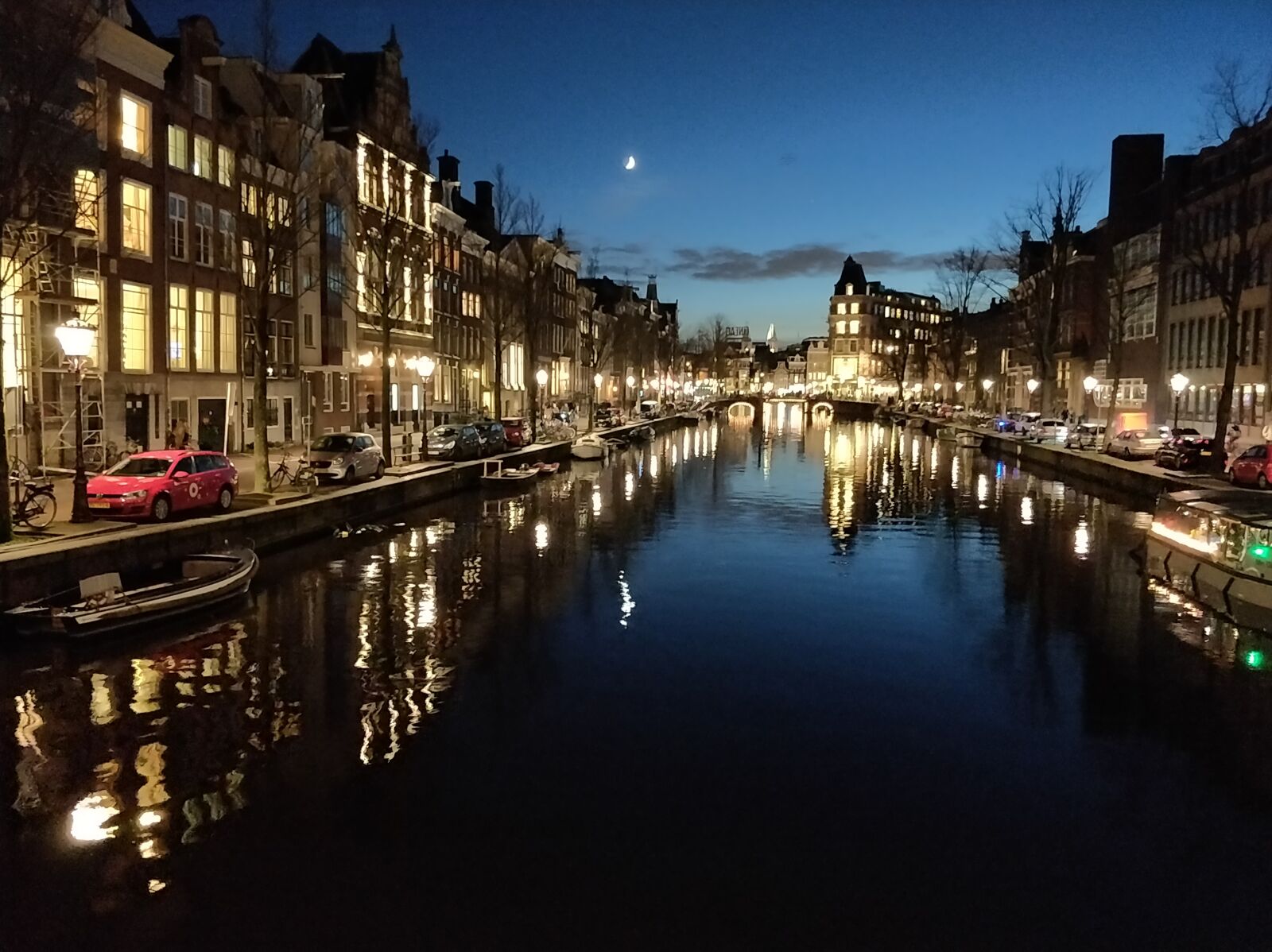 OnePlus 5T sample photo. Amsterdam, night, canals photography