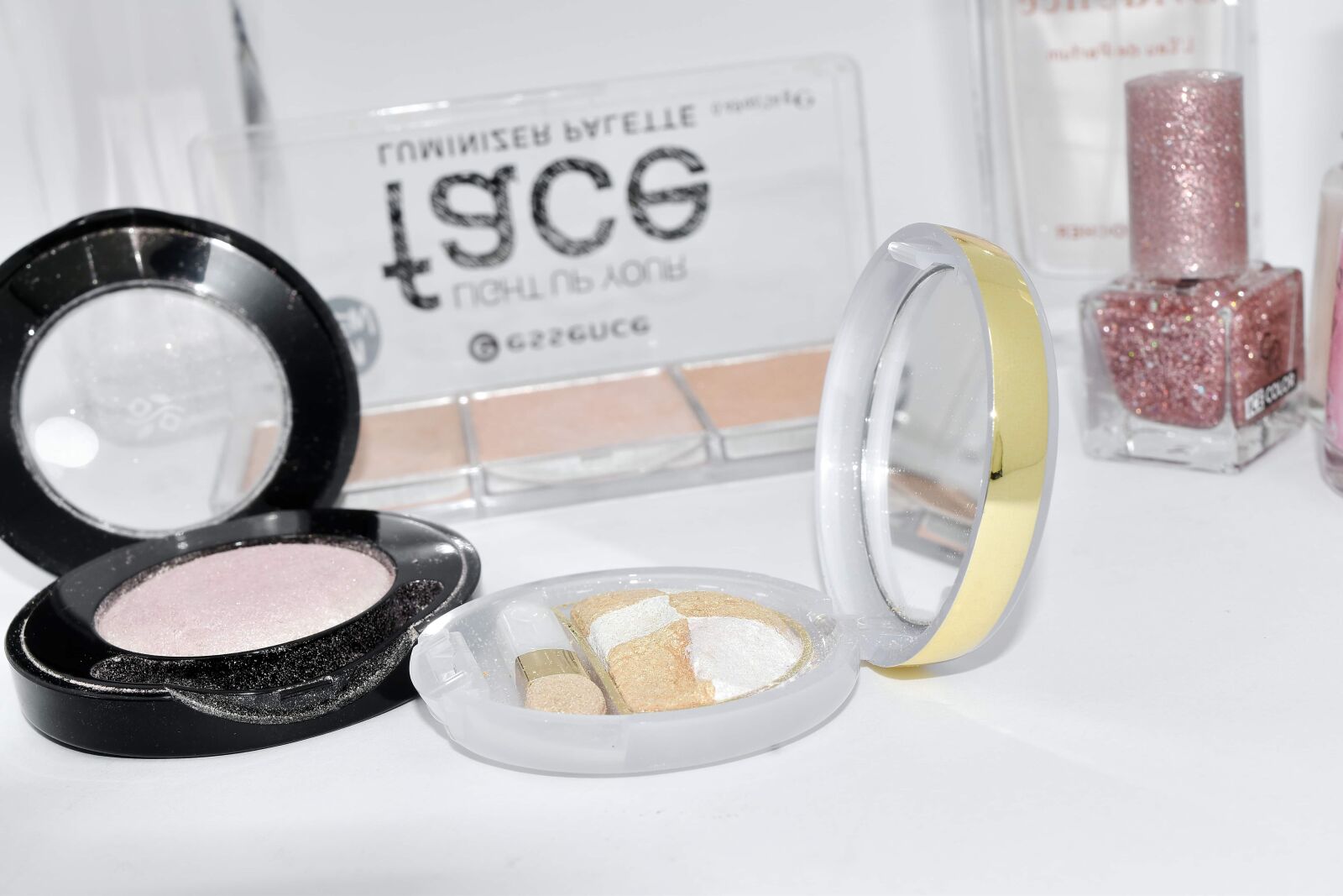 Nikon D5500 sample photo. Powder, cosmetic, makeup, toiletry photography