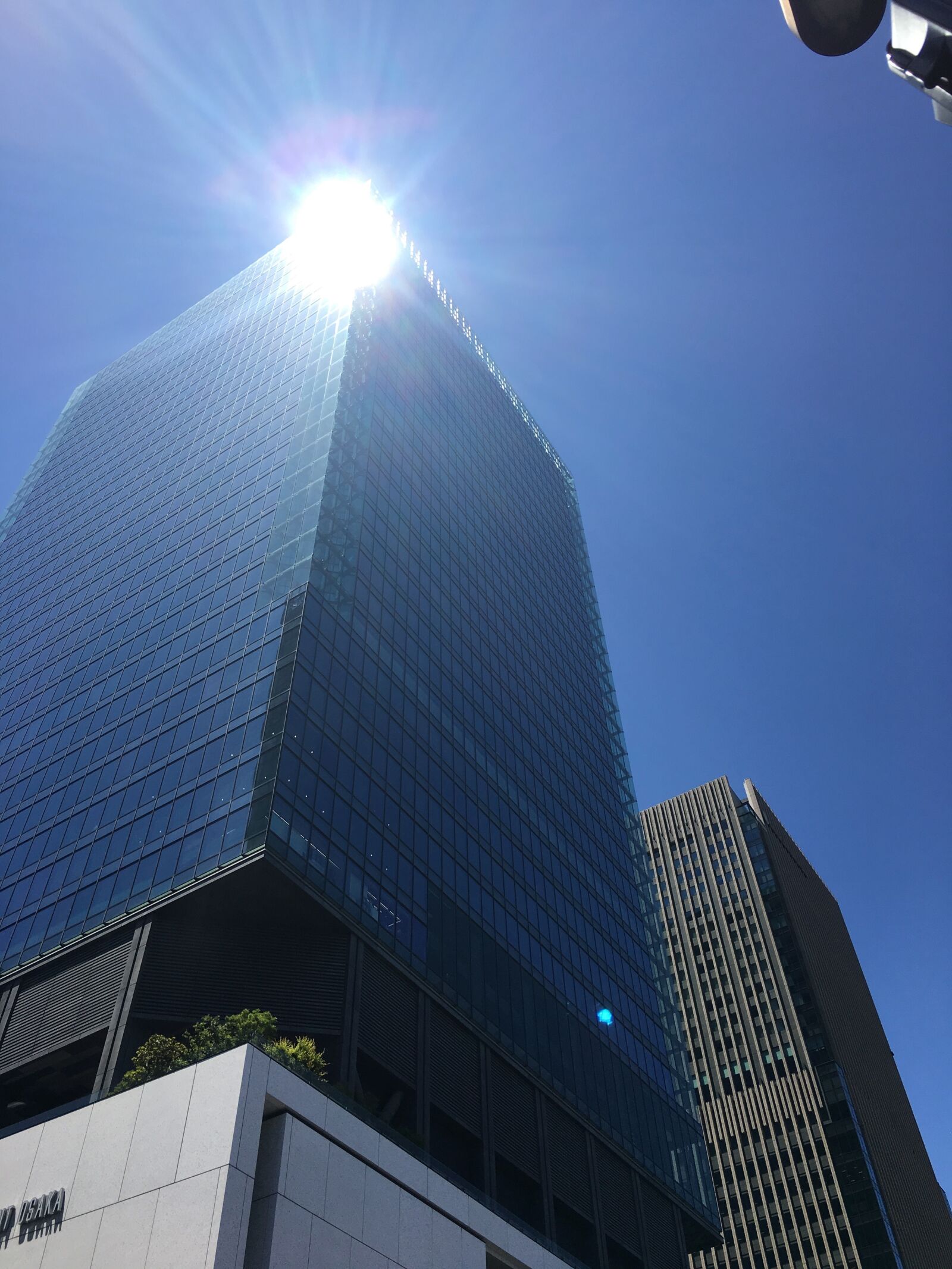 Apple iPhone 6s sample photo. Japan, osaka, bill photography