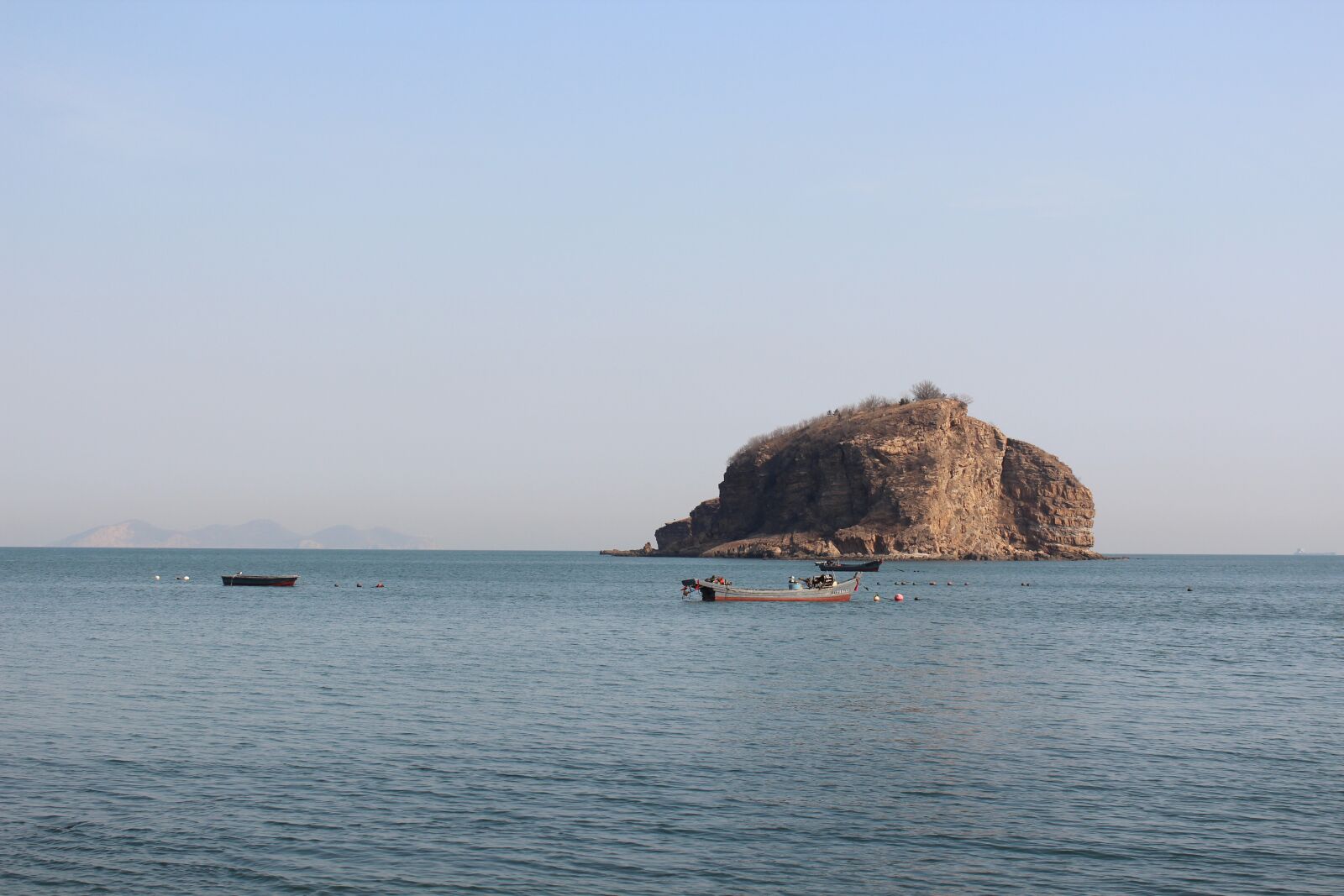 Canon EOS 600D (Rebel EOS T3i / EOS Kiss X5) sample photo. Dalian, mallets island, beach photography