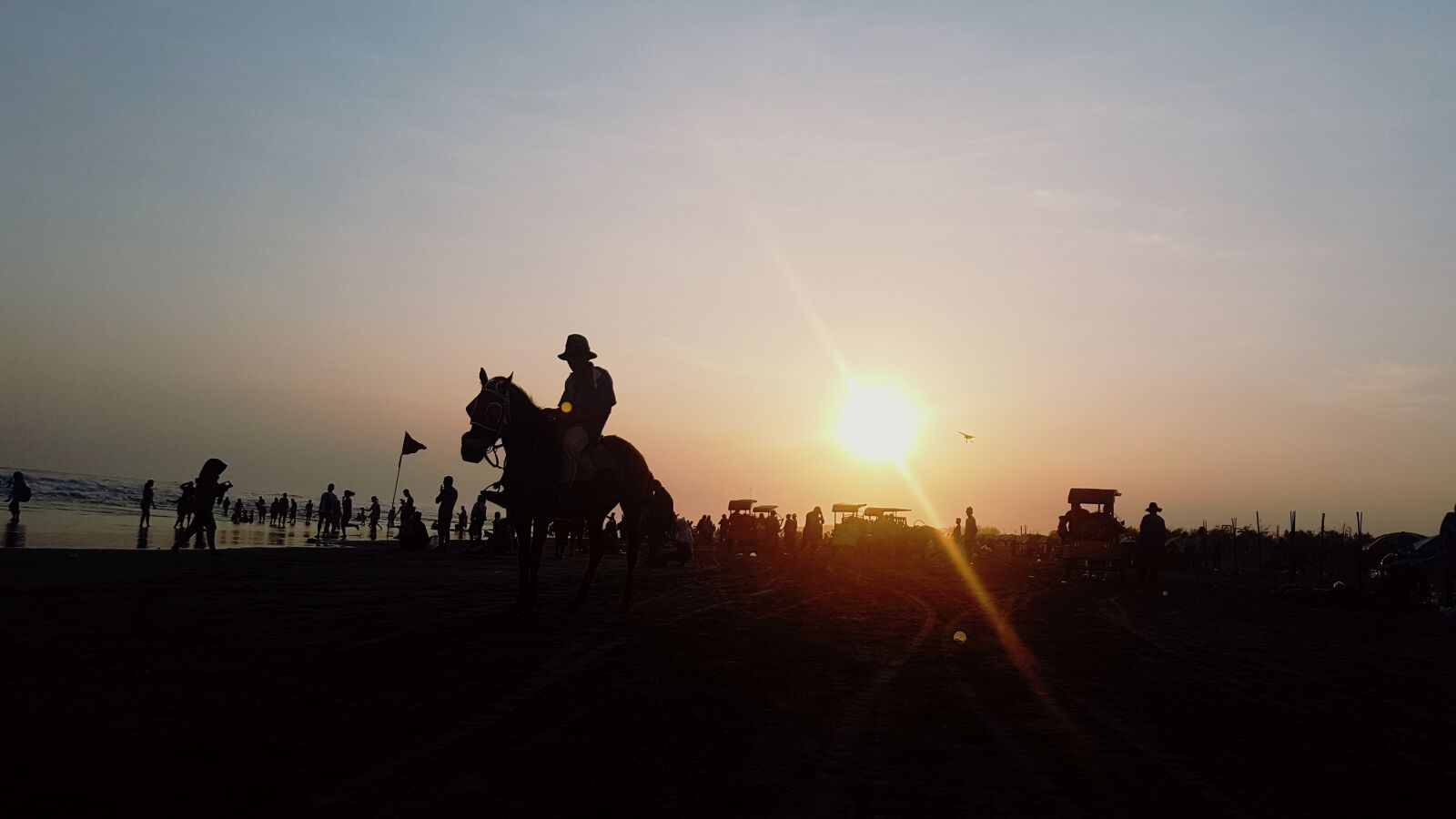 Samsung Galaxy S7 Edge sample photo. Horse, horse, rider, sunset photography
