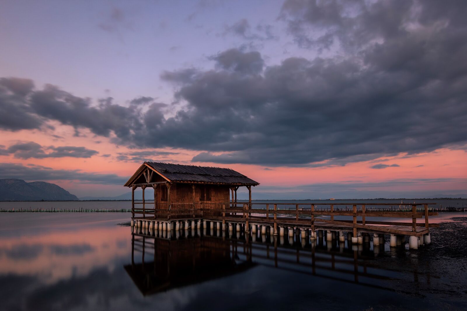 Tokina AT-X Pro 11-16mm F2.8 DX II sample photo. Hut, sea, lake photography