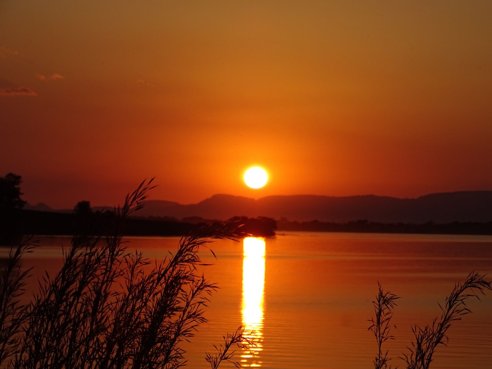 Sony Cyber-shot DSC-HX400V sample photo. Sunset, eventide, sol photography