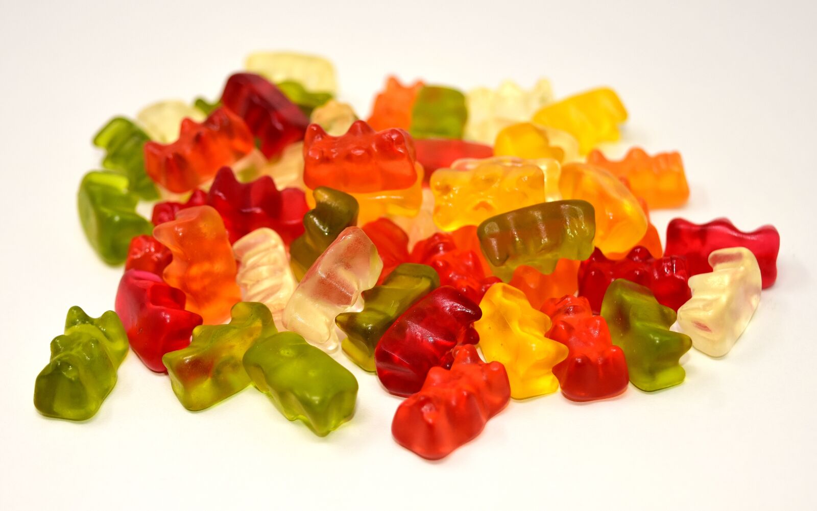 Nikon D7200 sample photo. Gummibärchen, candy, colorful photography