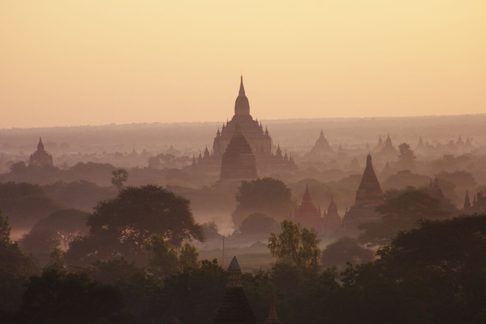 Canon EOS 20D sample photo. Myanmar, burma, temple photography